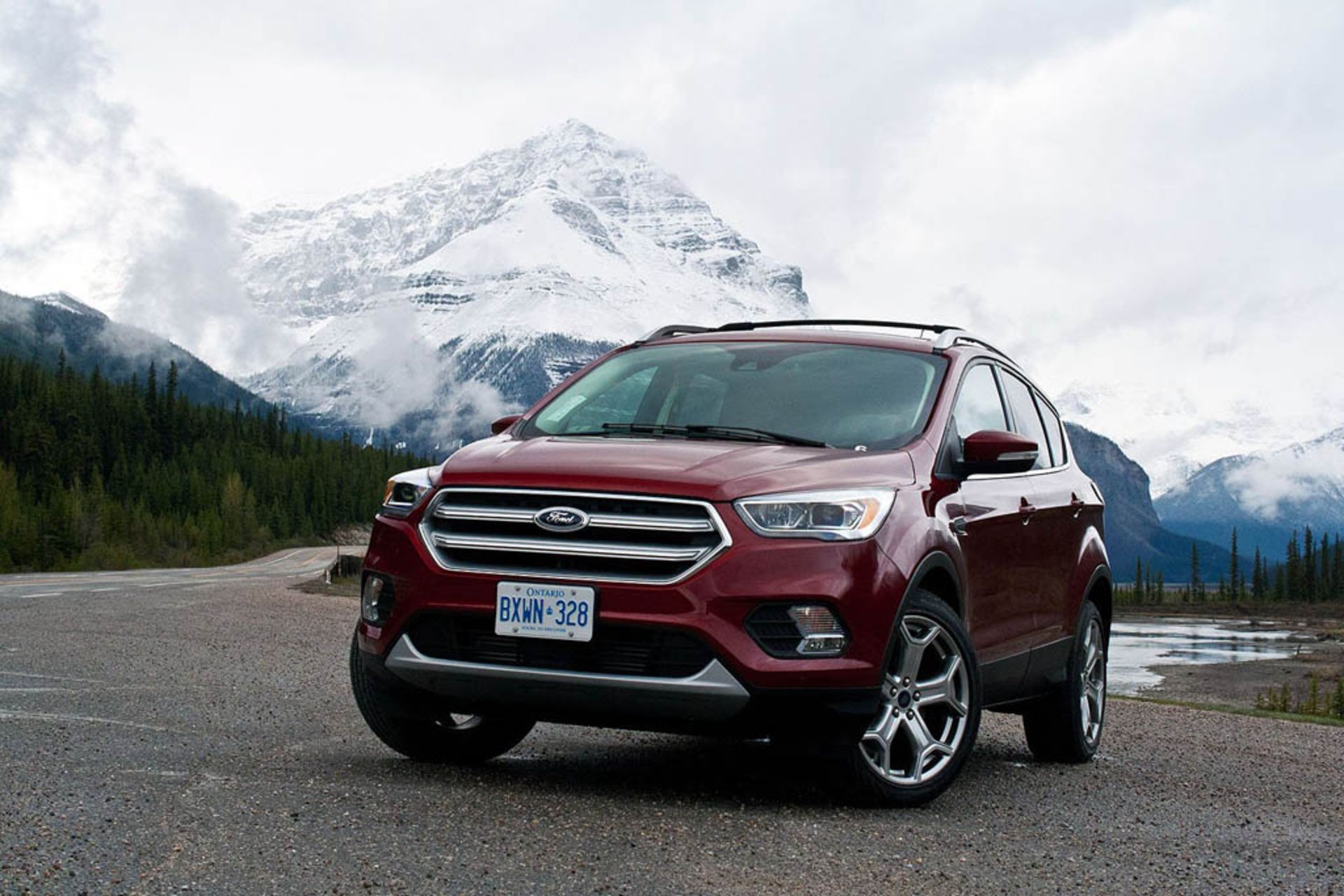 2017-Ford-Escape-37