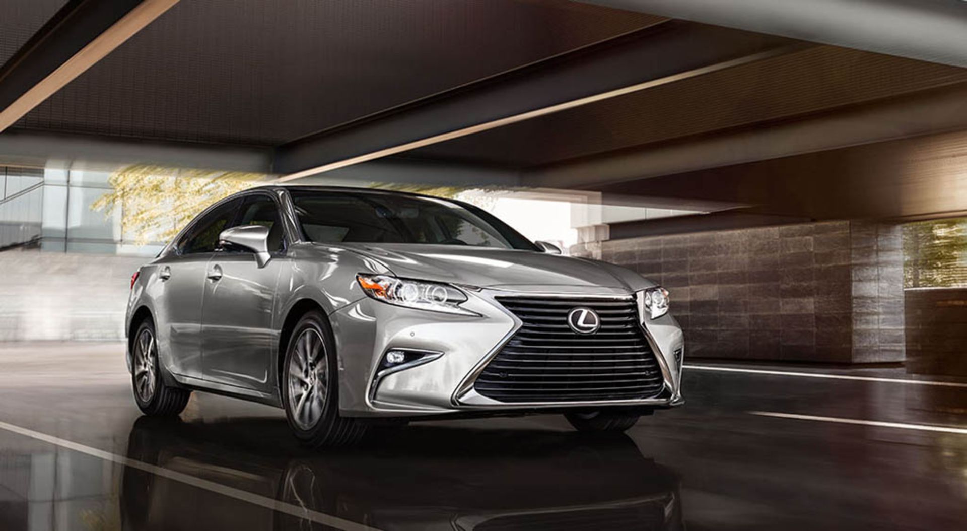 2016 Lexus ES 300h Hybrid