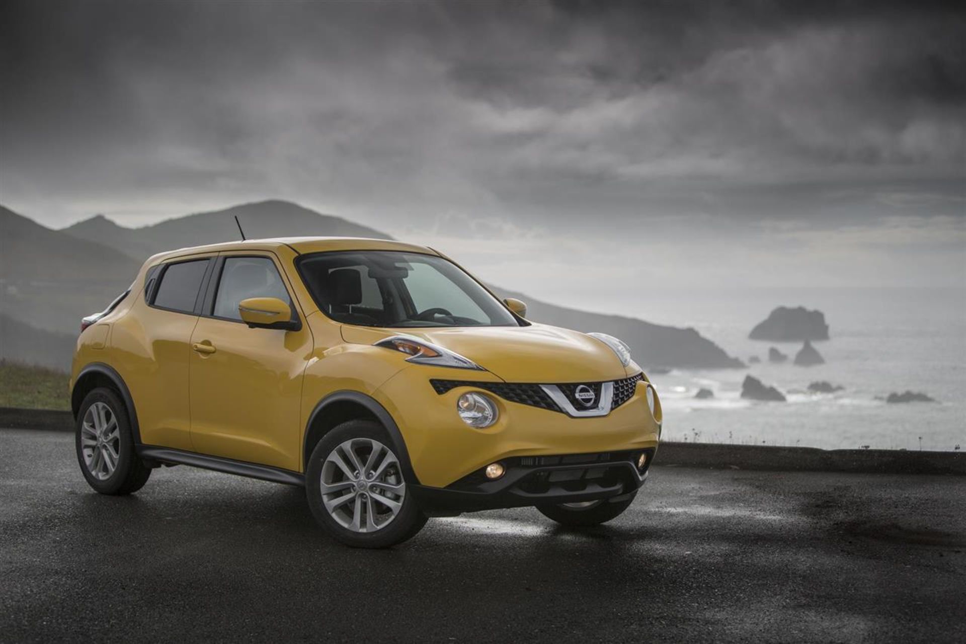 2016-Nissan-Juke-Image-010-1280