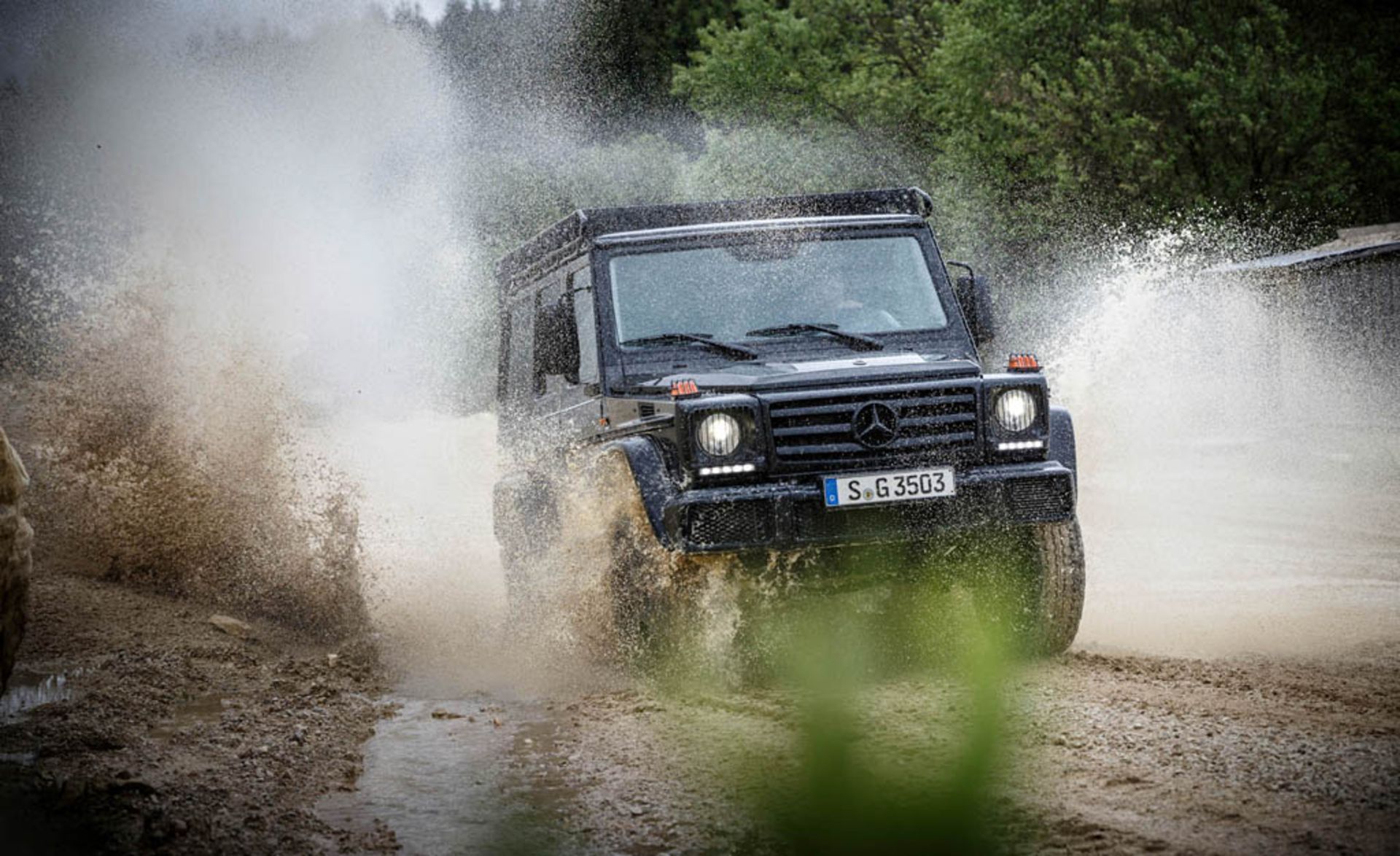 Mercedes-Benz G350d G Professional (Euro-spec)