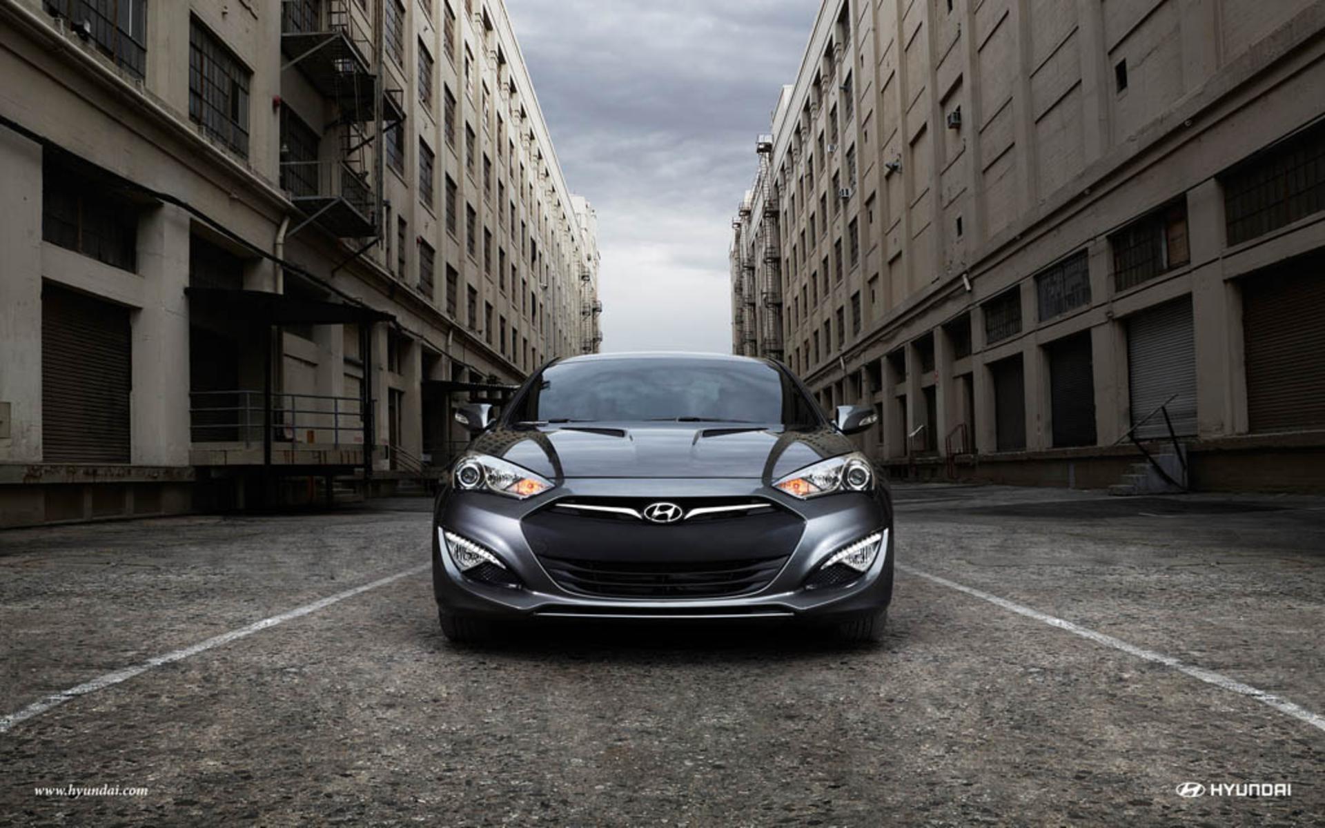 2016-genesis-coupe-01-daytime_running_lightsjpg