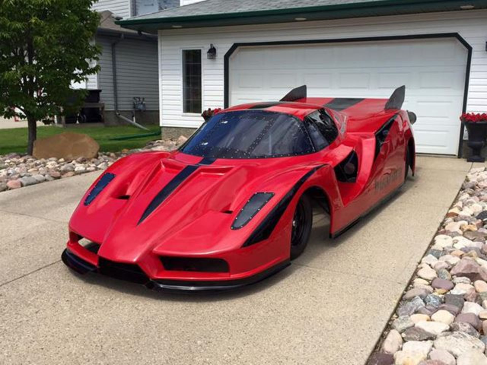 Ferrari-Enzo-Dragster-7