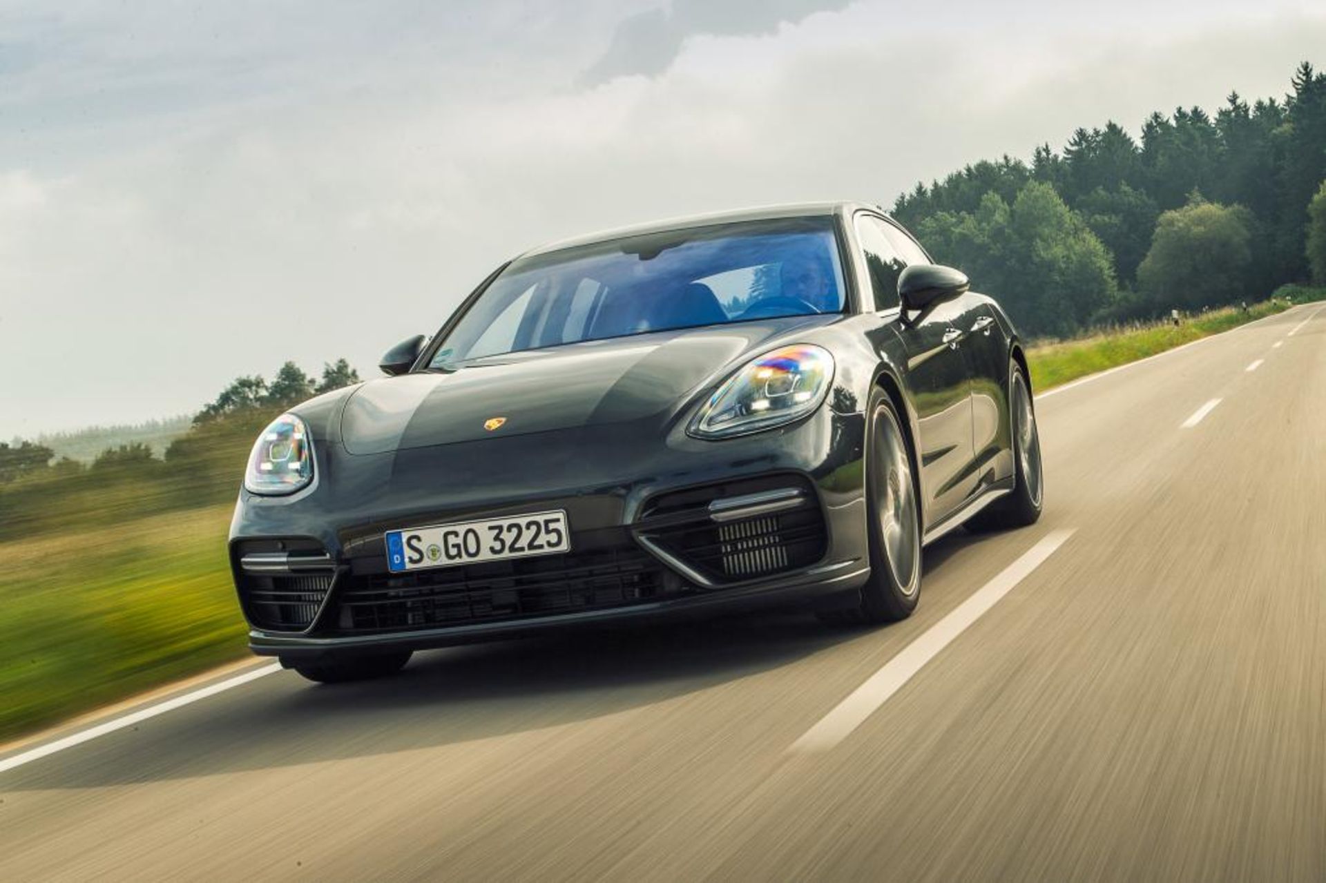 Porsche Panamera Turbo 2016