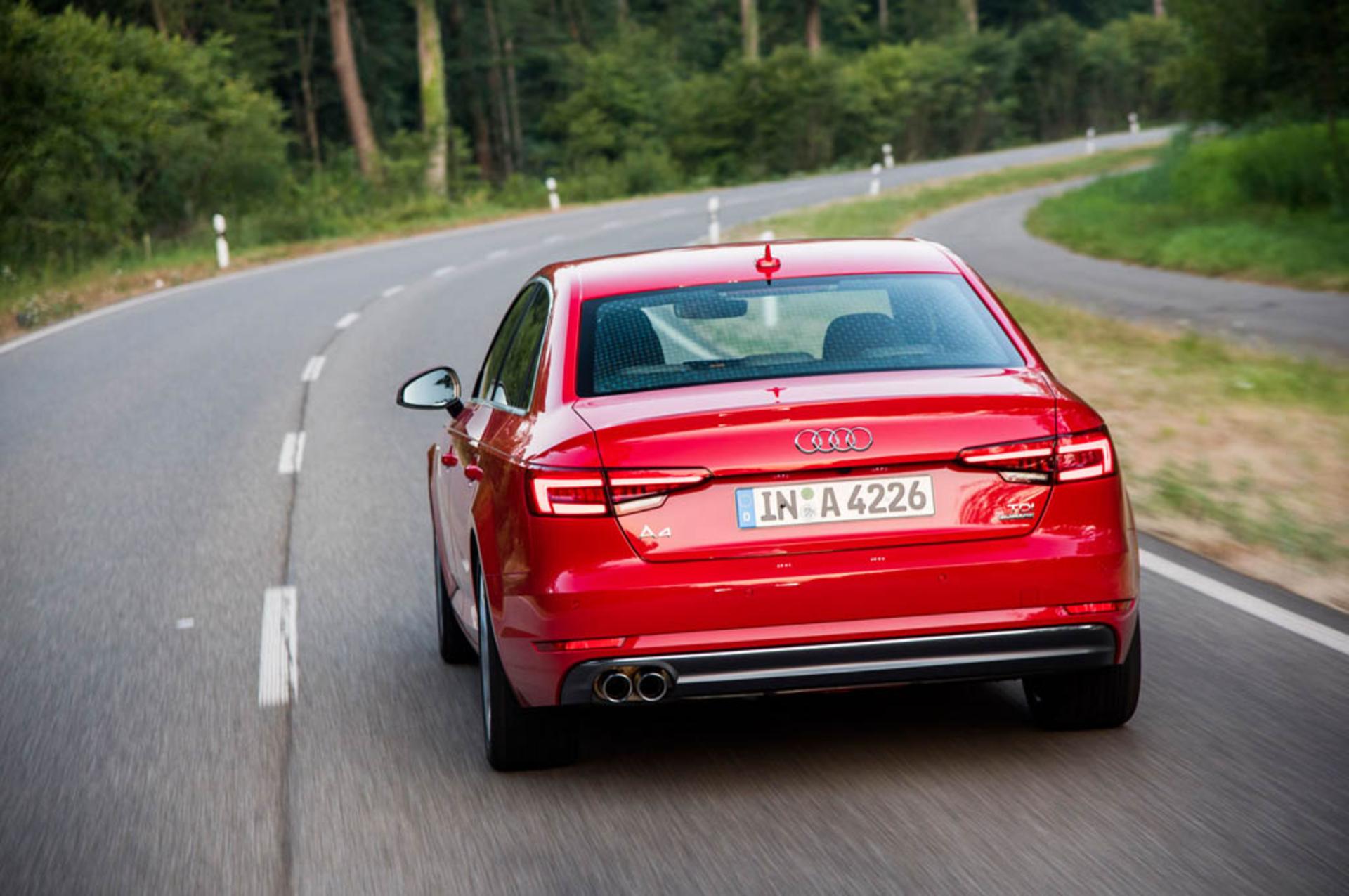 2017-Audi-A4-Euro-Spec-rear-view-in-motion