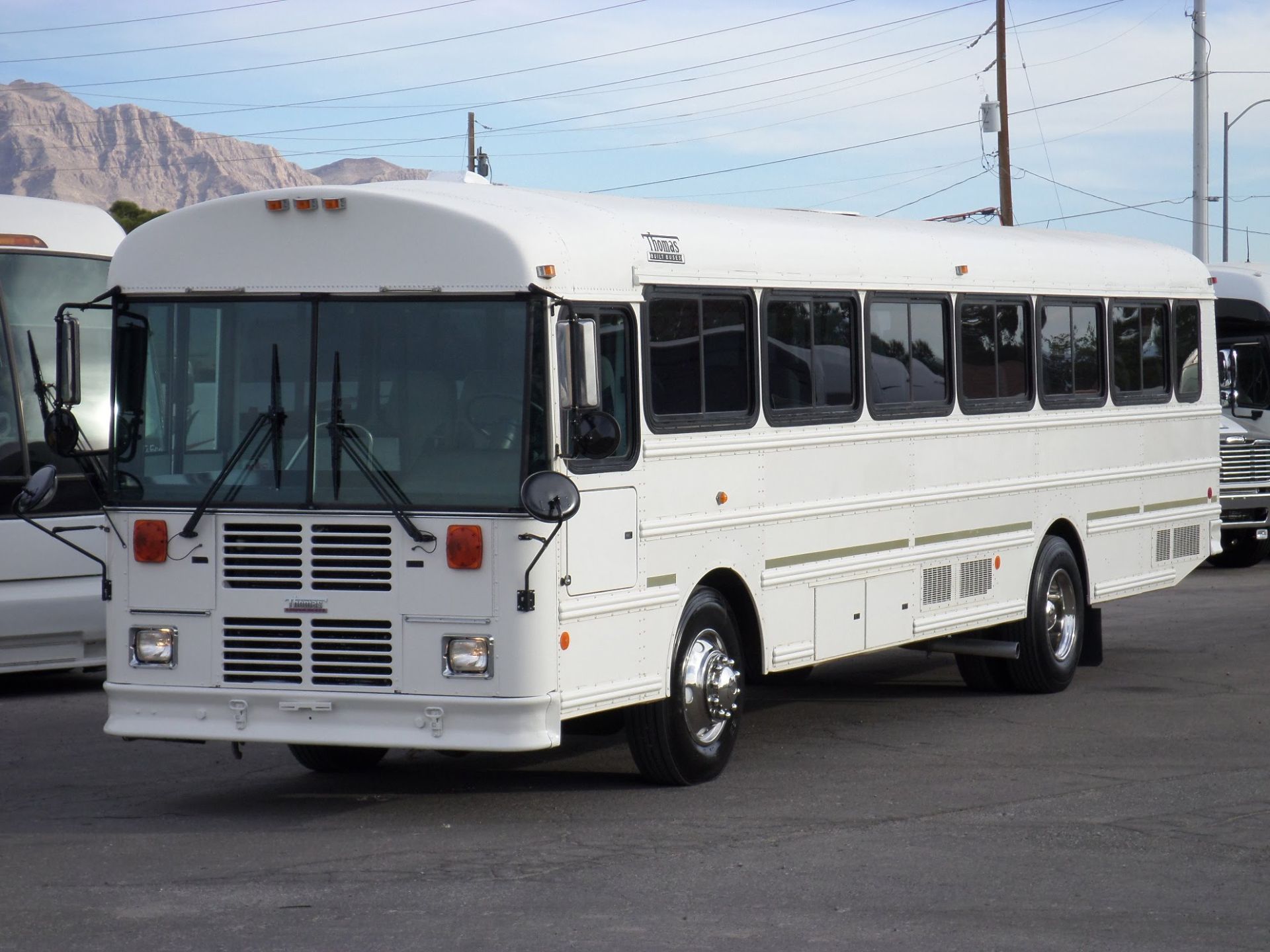 Thomas-B42348-2005-03