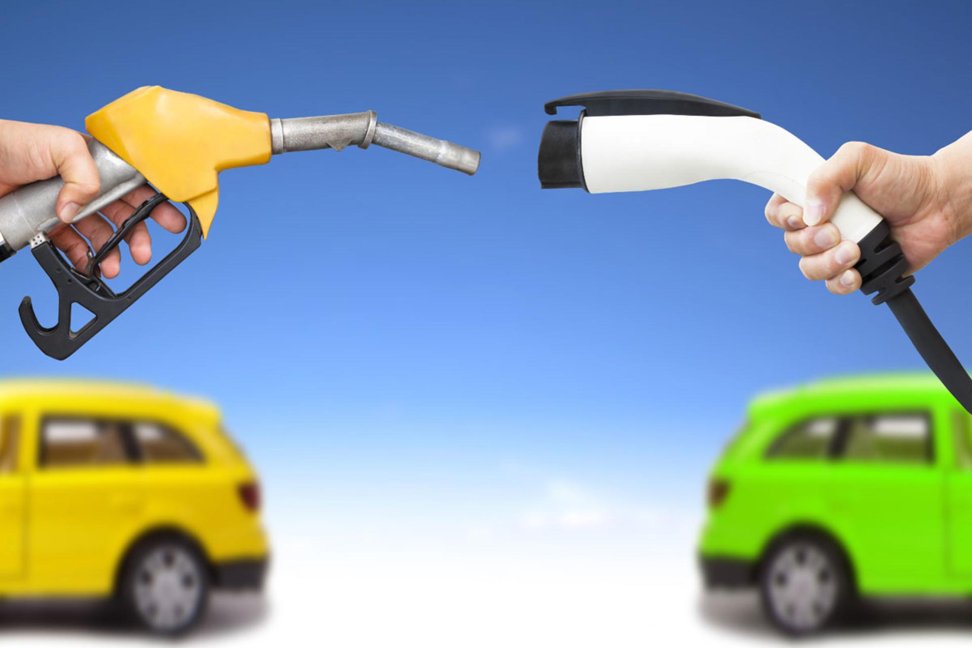 fossil-fuels-vs-electric-vehicles
