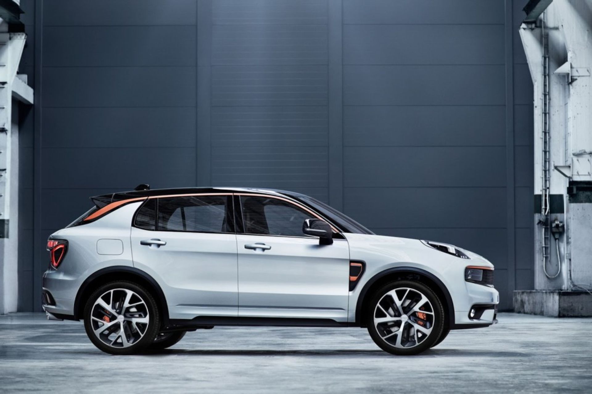 geely-lynk-co-01-4