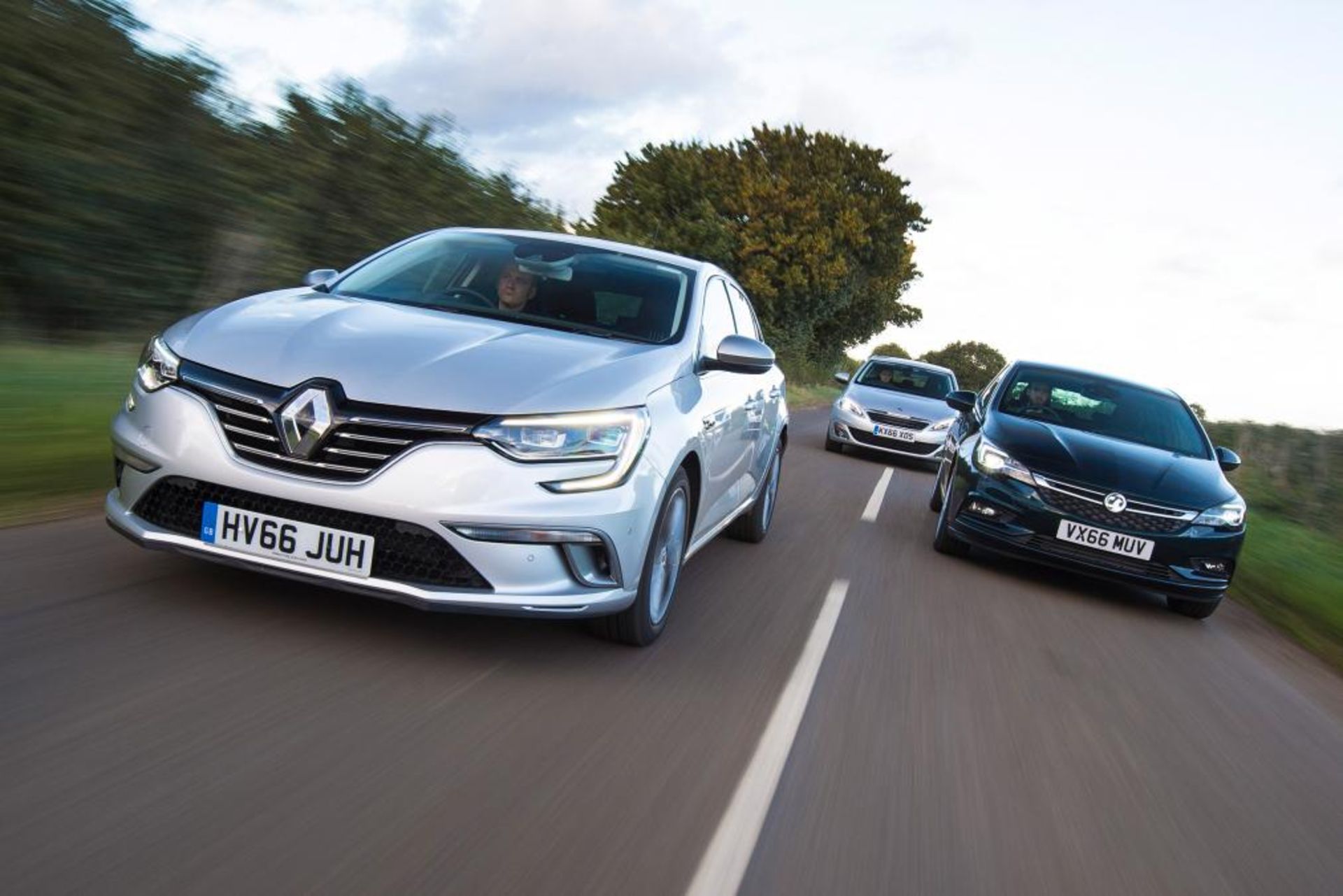 renault-megane-vs-vauxhall-astra-vs-peugeot-308-01