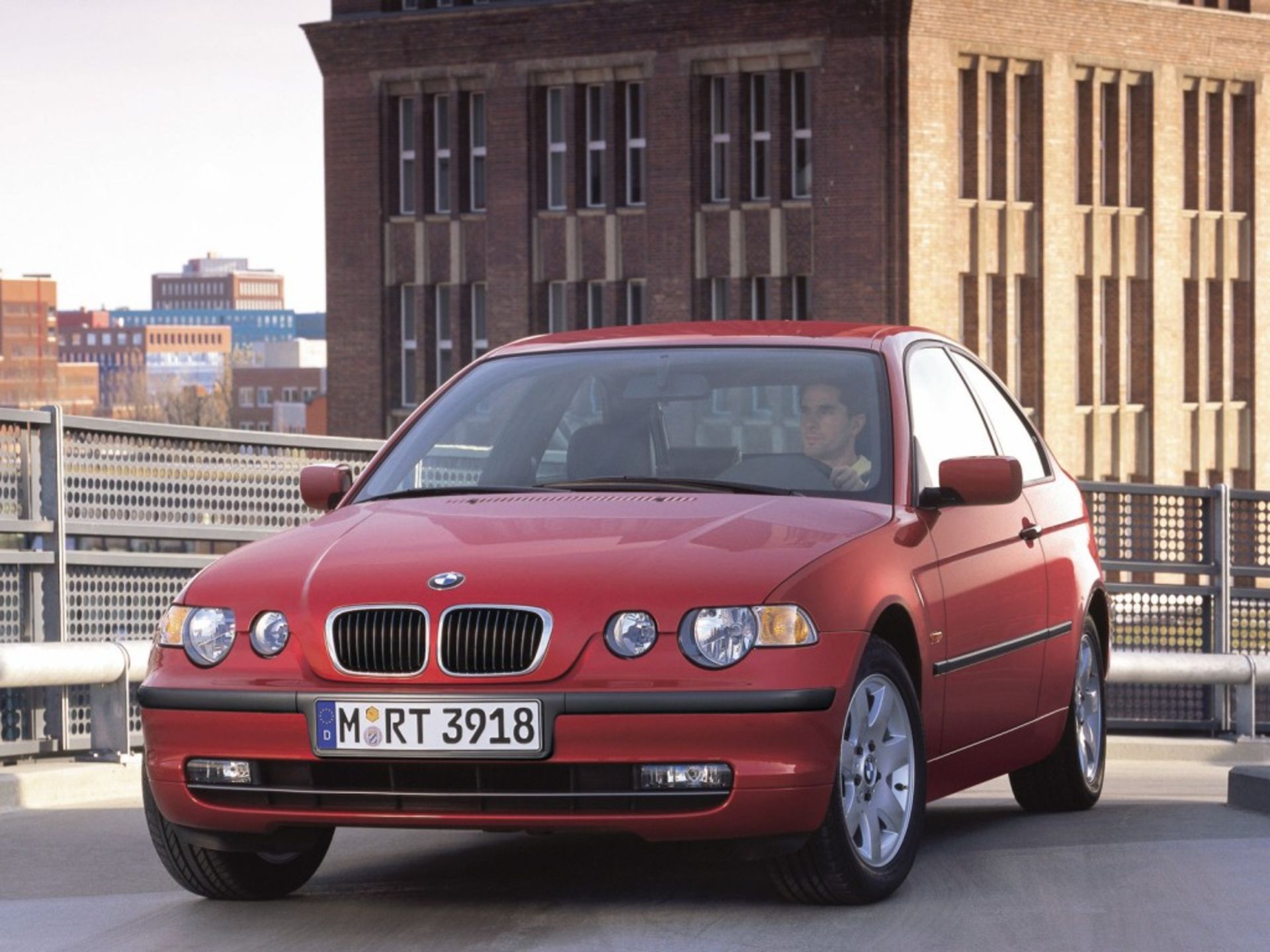 bmw_316ti_compact_2001