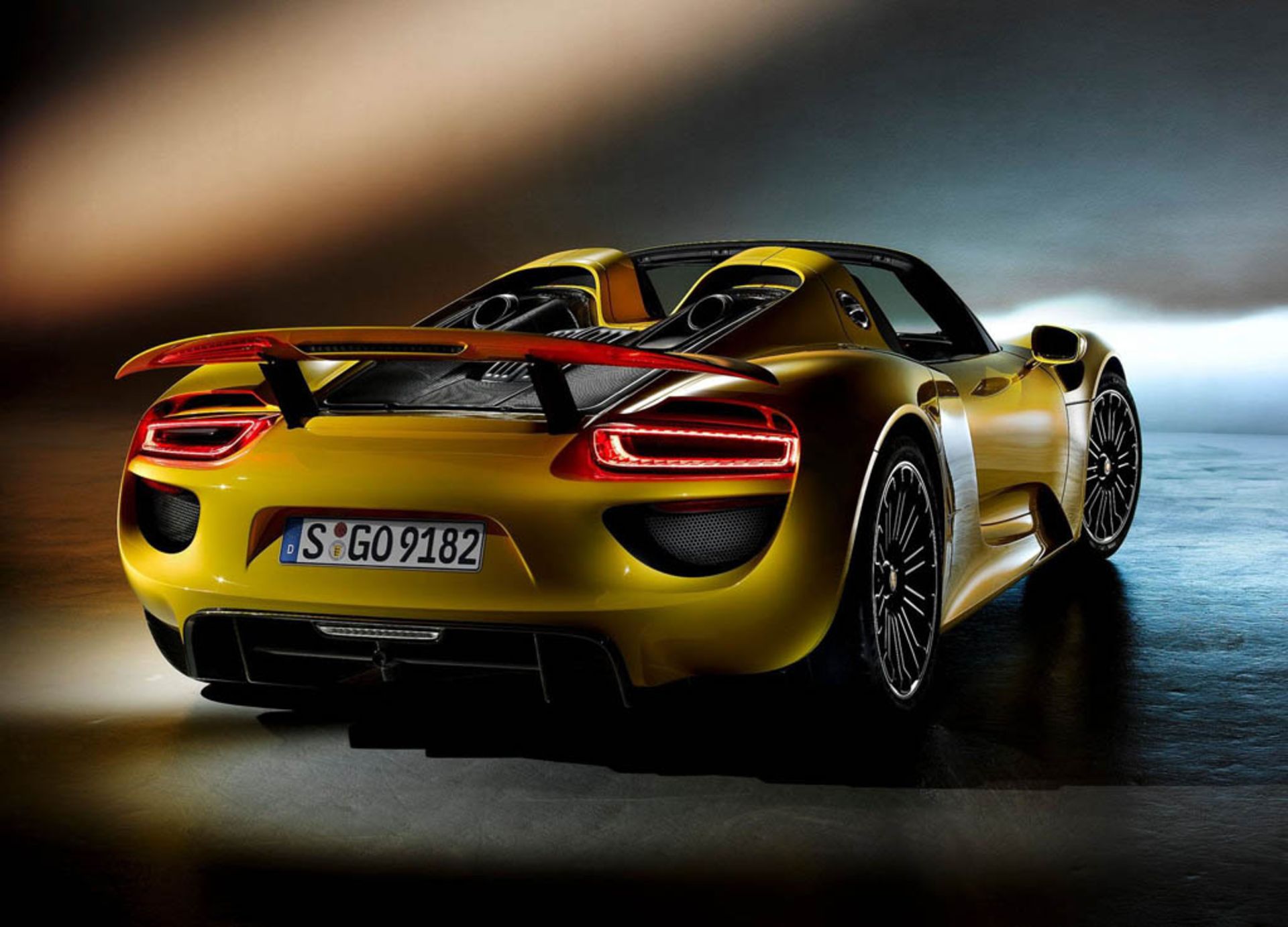 porsche-918_spyder-2015-1600-28