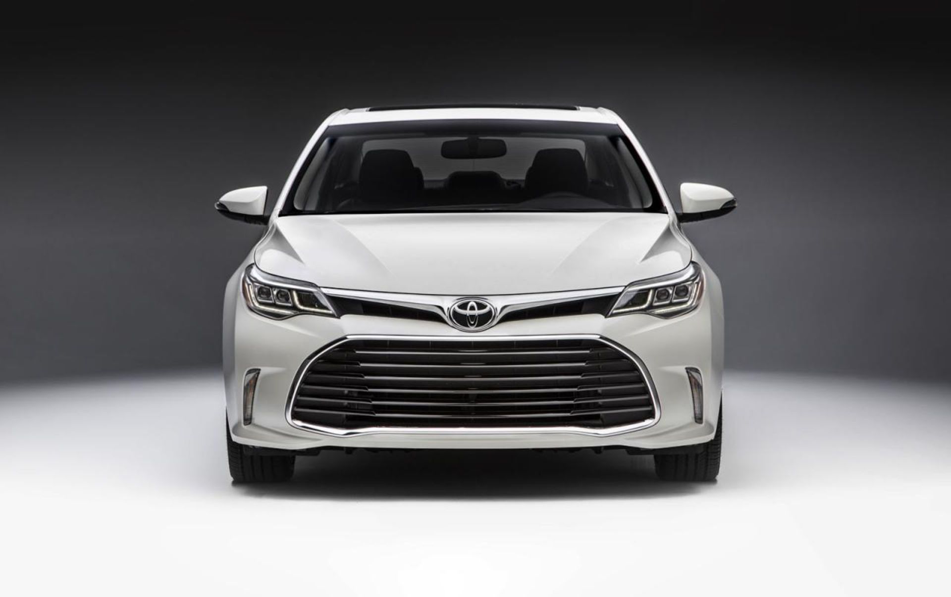 2016 Toyota Avalon 04