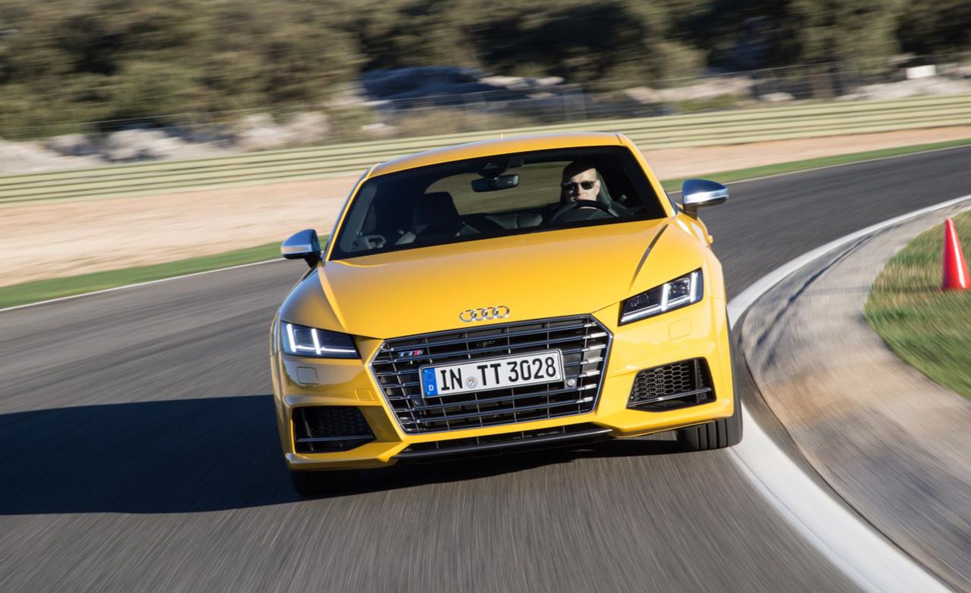 2016-audi-tts-photo-632590-s-1280x782