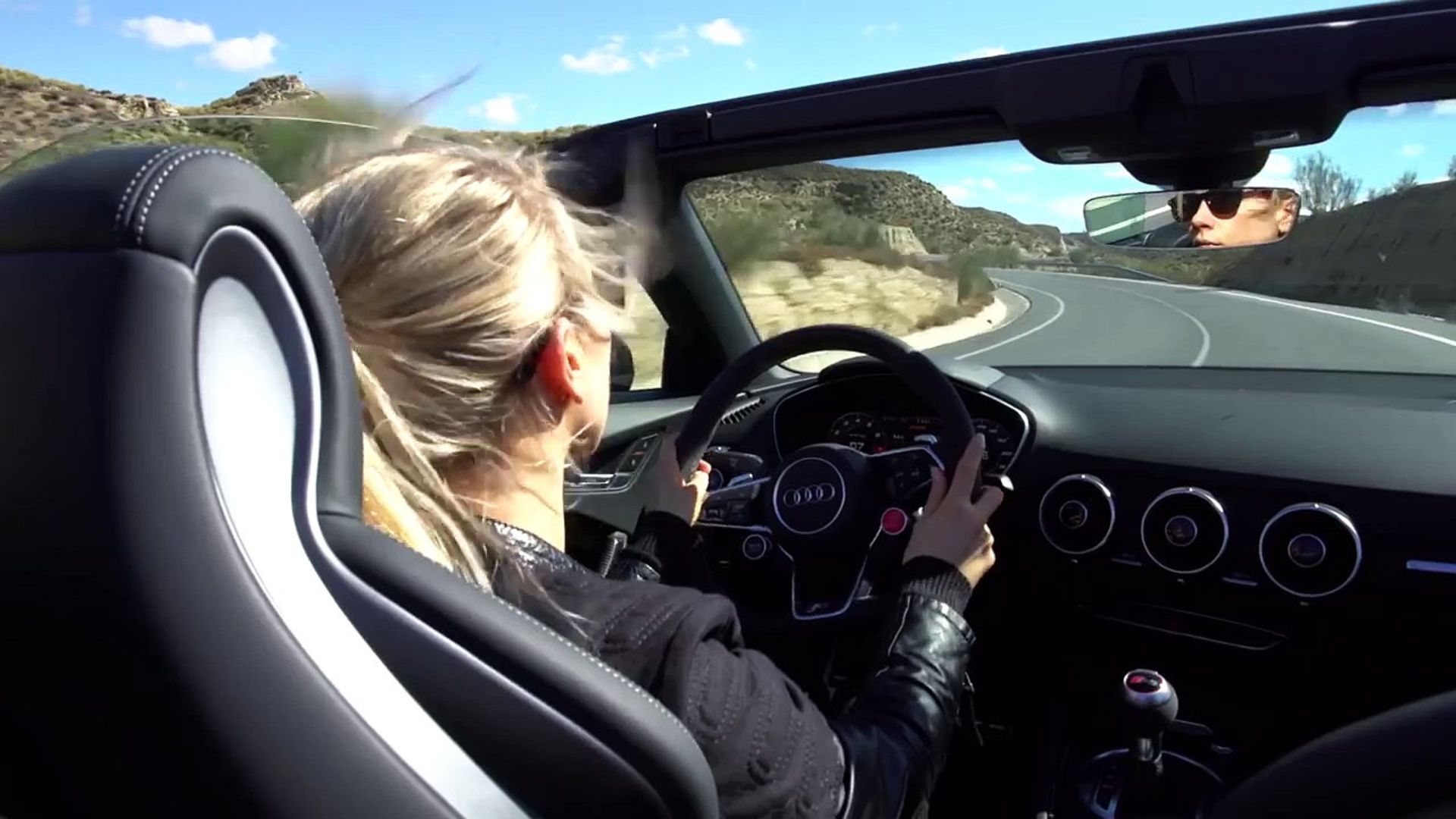 2017-audi-tt-rs