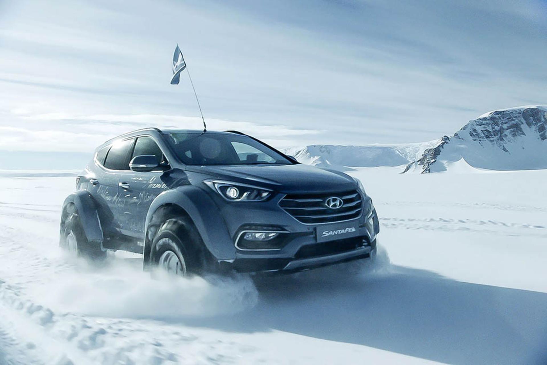 hyundai-santa-fe-antarctica-15