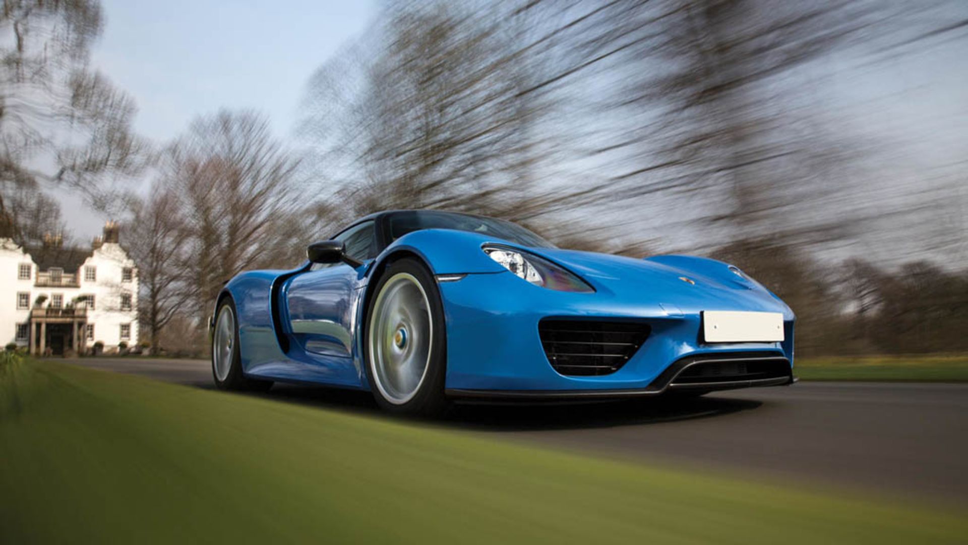 arrow-blue-porsche-918-spyder-01