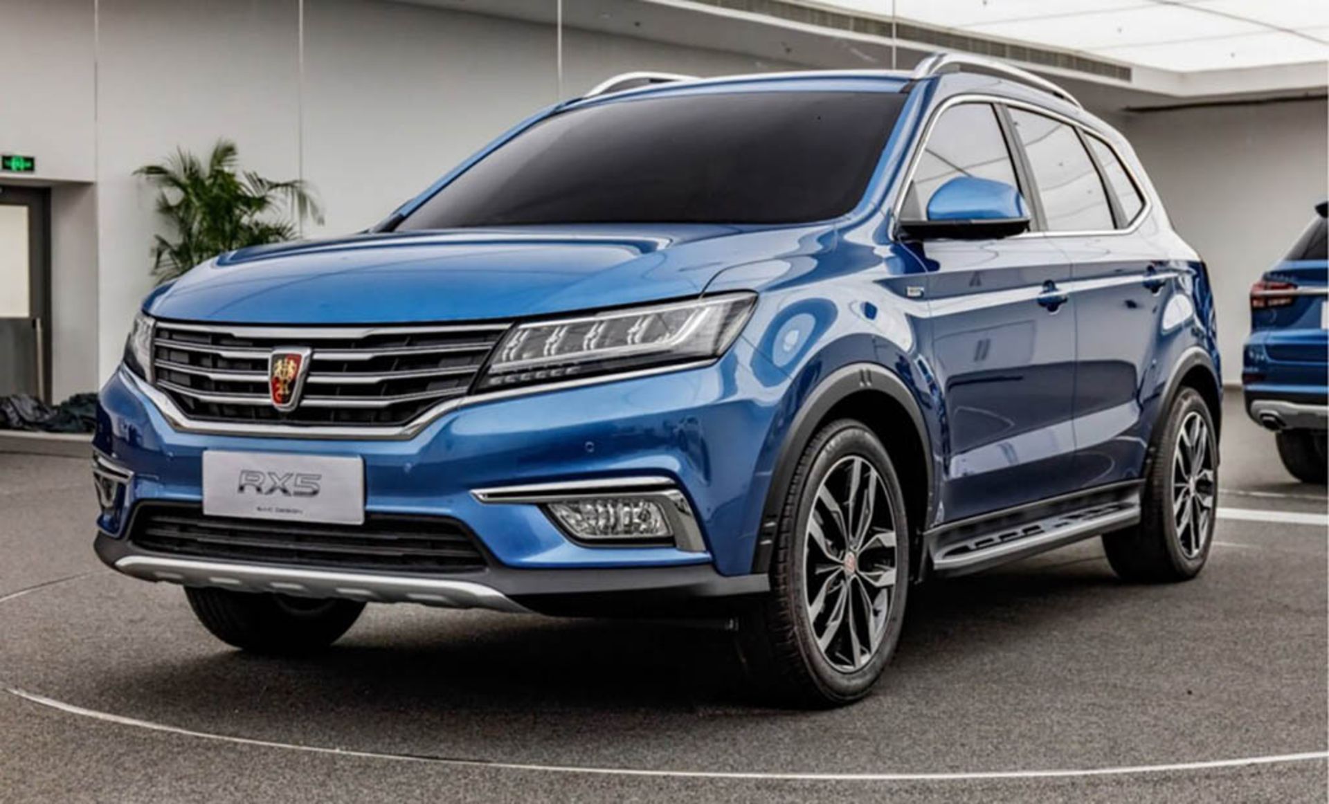 saic-roewe-rx5-suv-2017-007