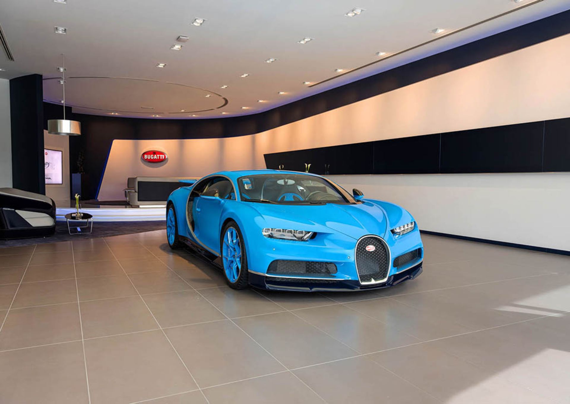 01_Showroom_Bugatti_UAE_Dubai