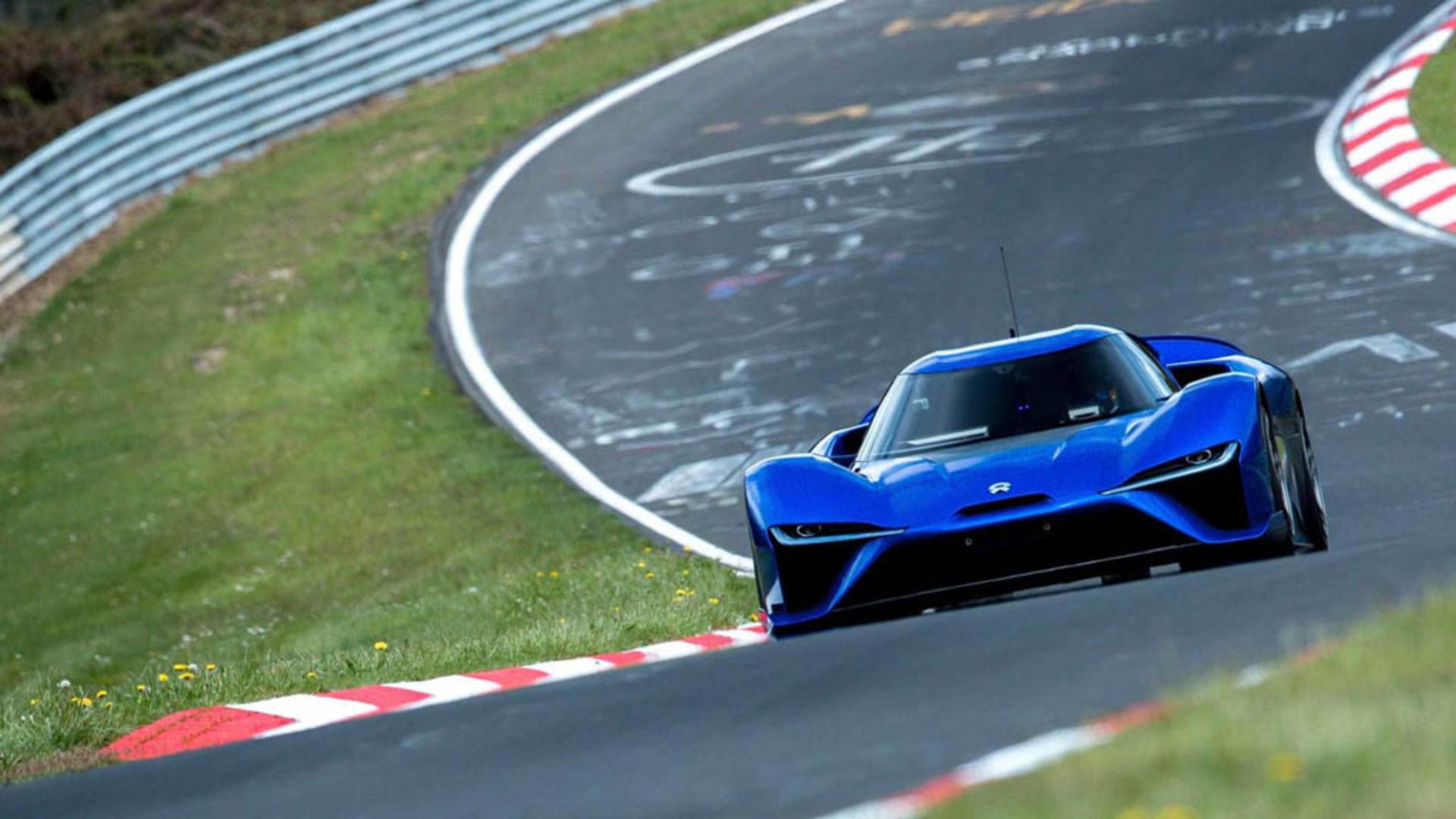 nio-ep9-nurburgring-record 02