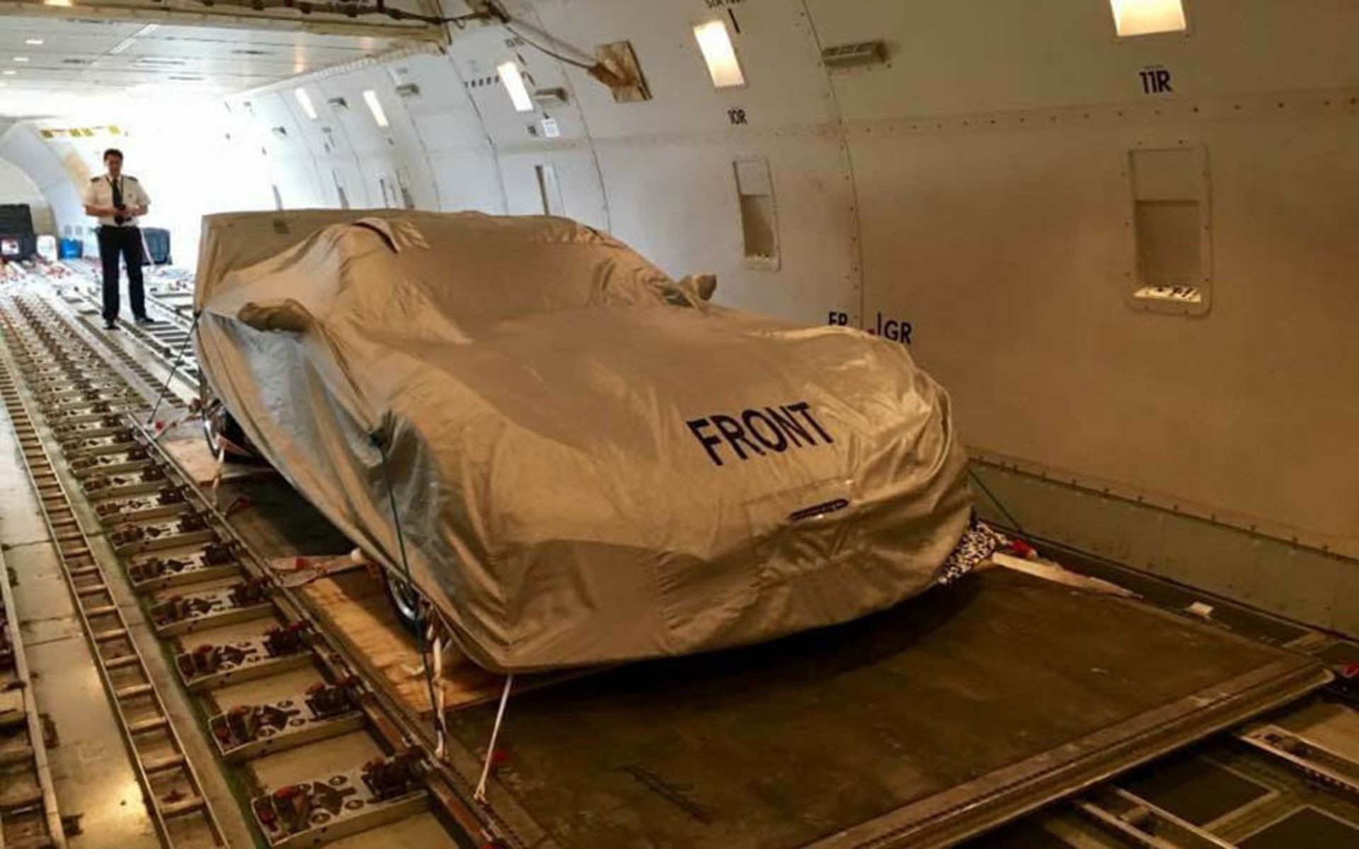 2018-Chevrolet-Corvette-ZR1-In-Plane-Under-Cover-Front