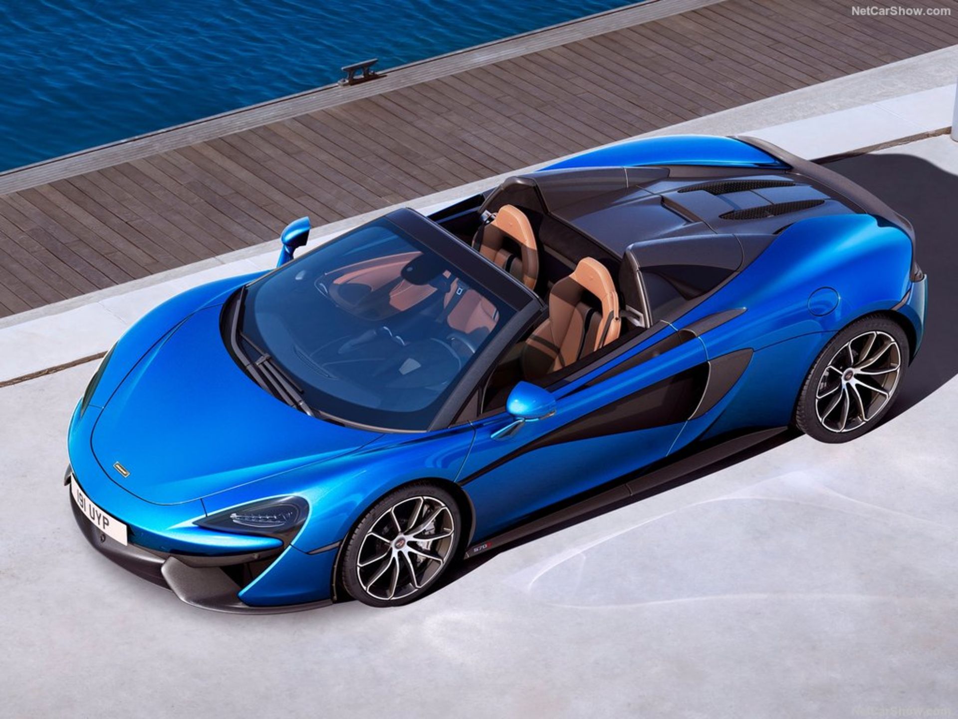 McLaren-570S-2018-Spider-01