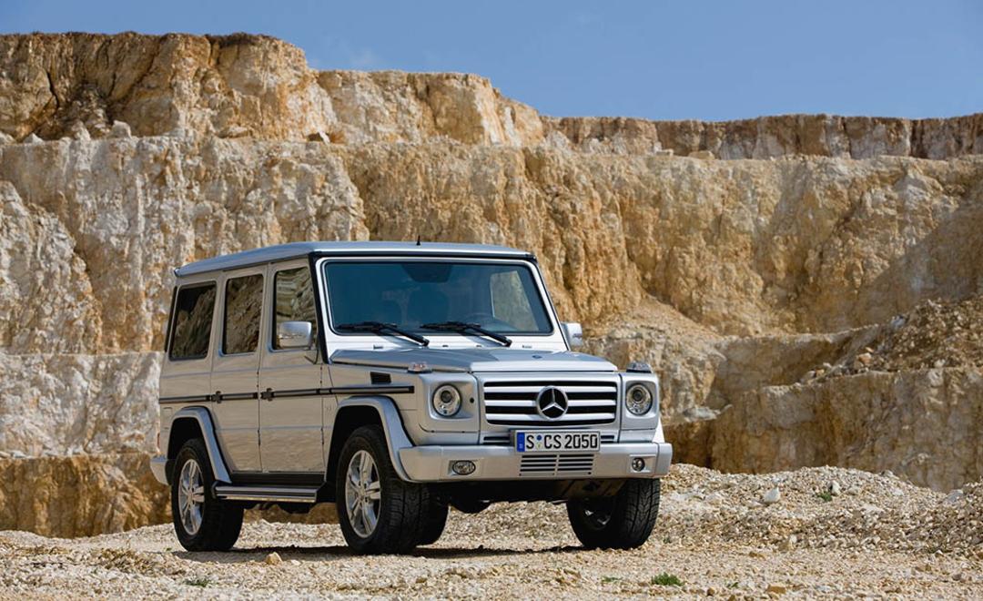 2009-Mercedes-Benz-G55-AMG-101
