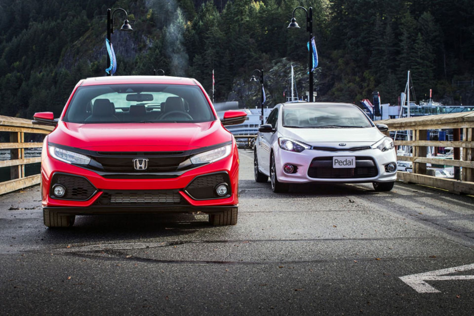 2014_civic_si_vs_forte_koup-bm-01-13953