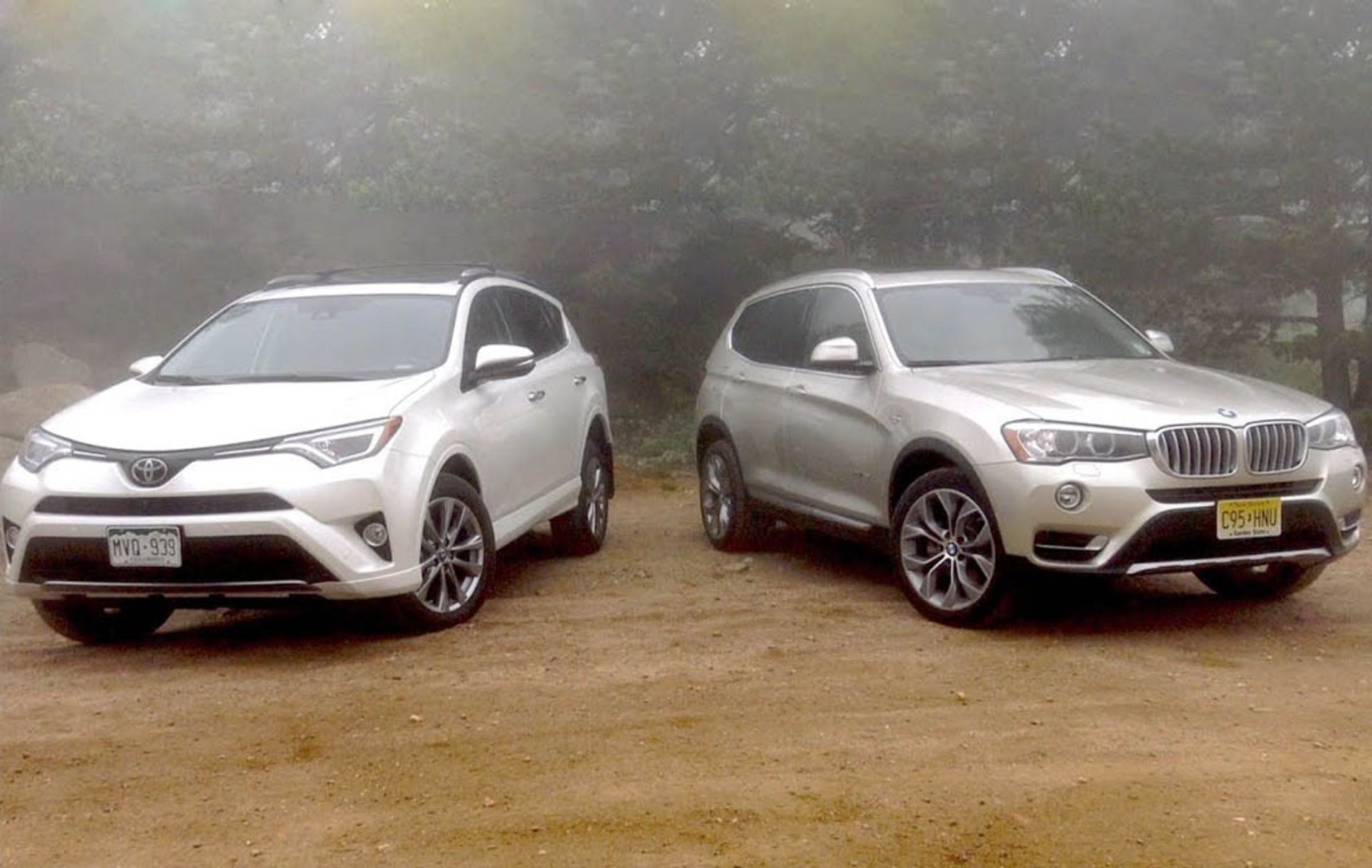 2017 BMW X3 vs Toyota RAV4