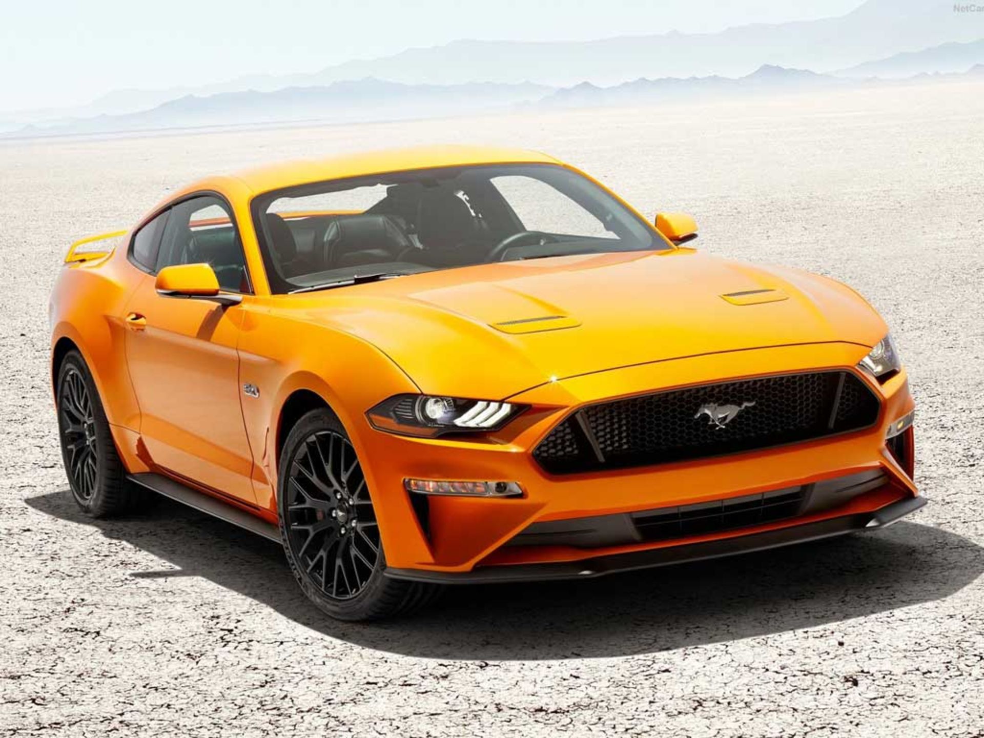 Ford-Mustang-GT-1
