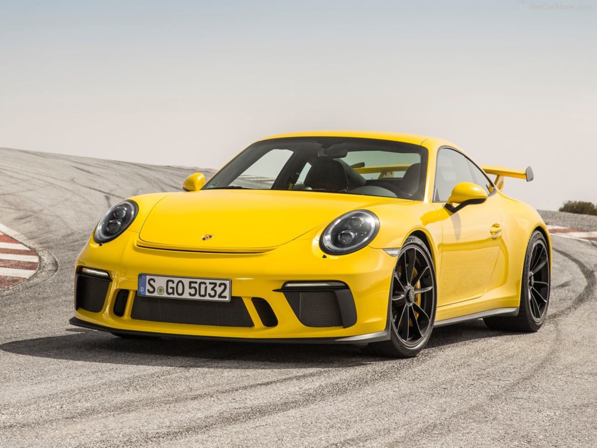 Porsche-911_GT3-2018-1024-06