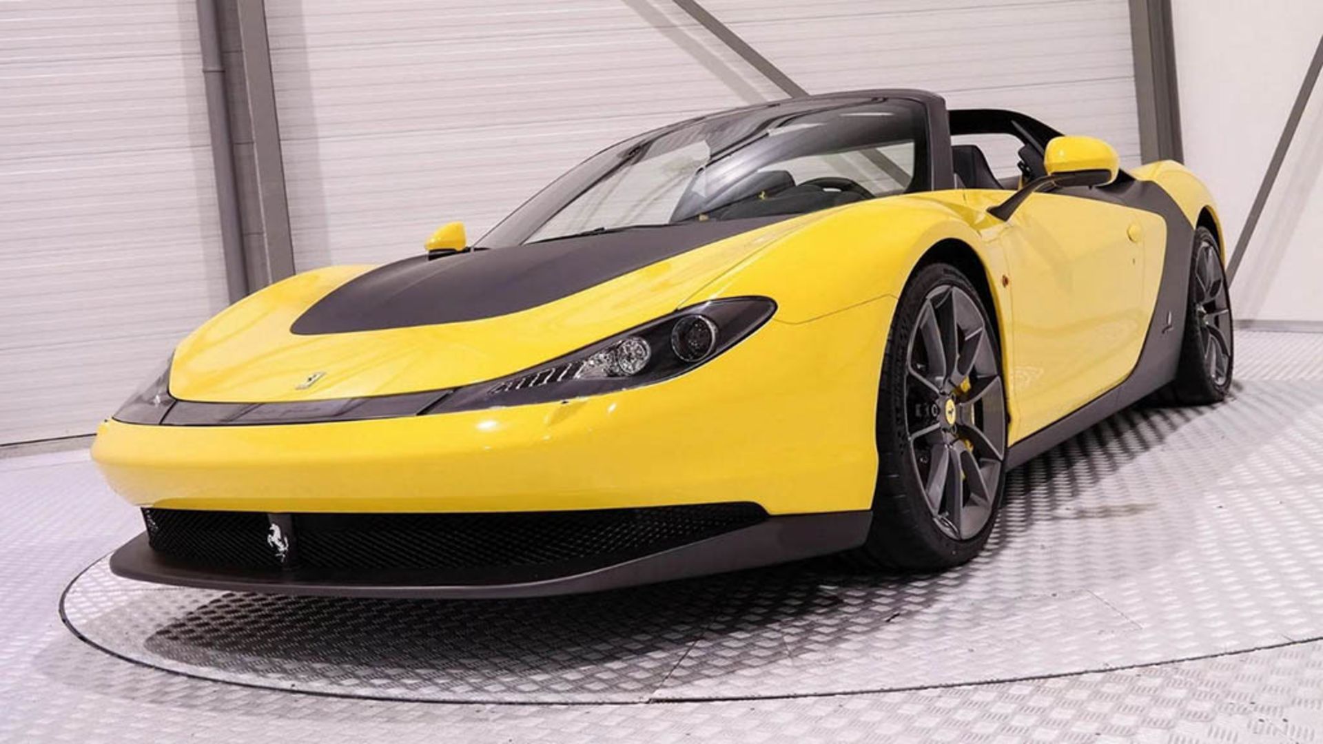 2015-ferrari-sergio