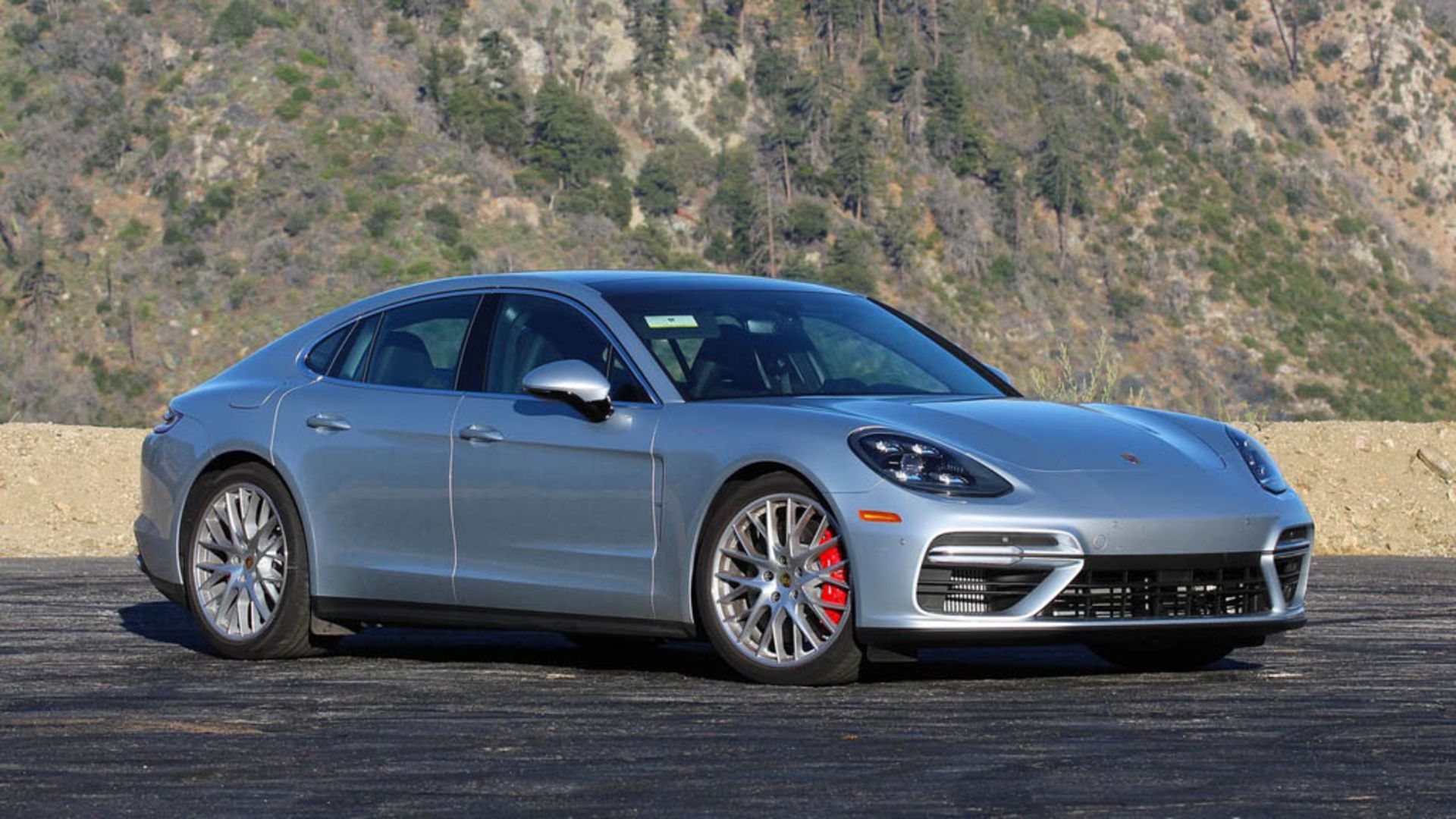 2017-porsche-panamera-turbo-review