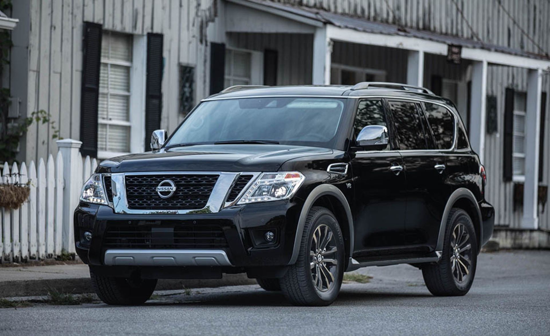 2018-Nissan-Armada-101-1