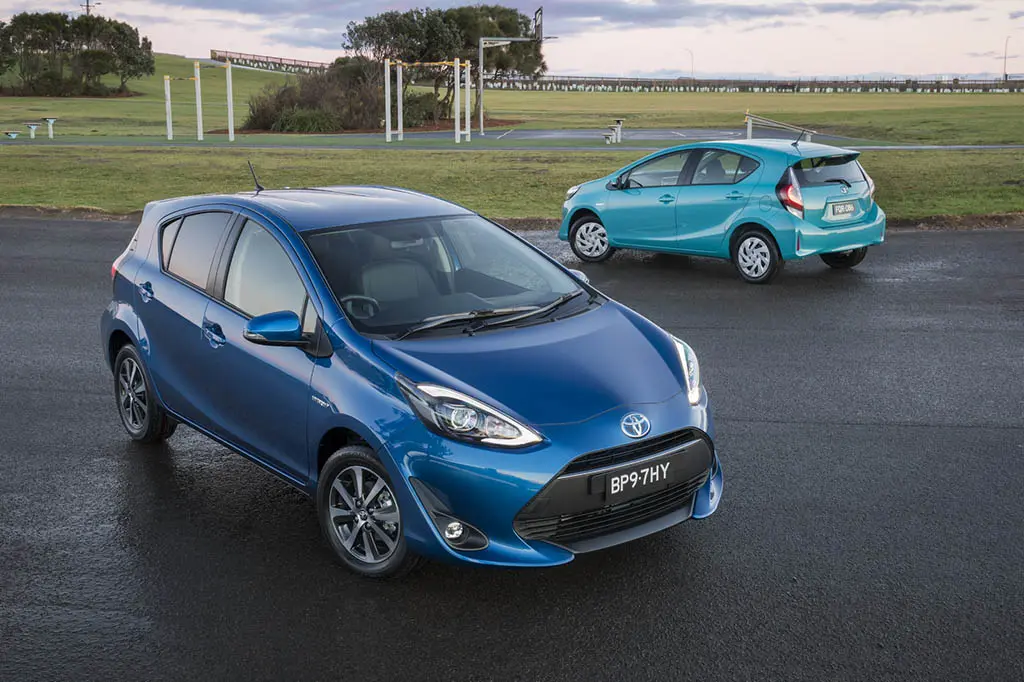 2017 Toyota Prius C i-Tech (front) and Toyota Prius C rear