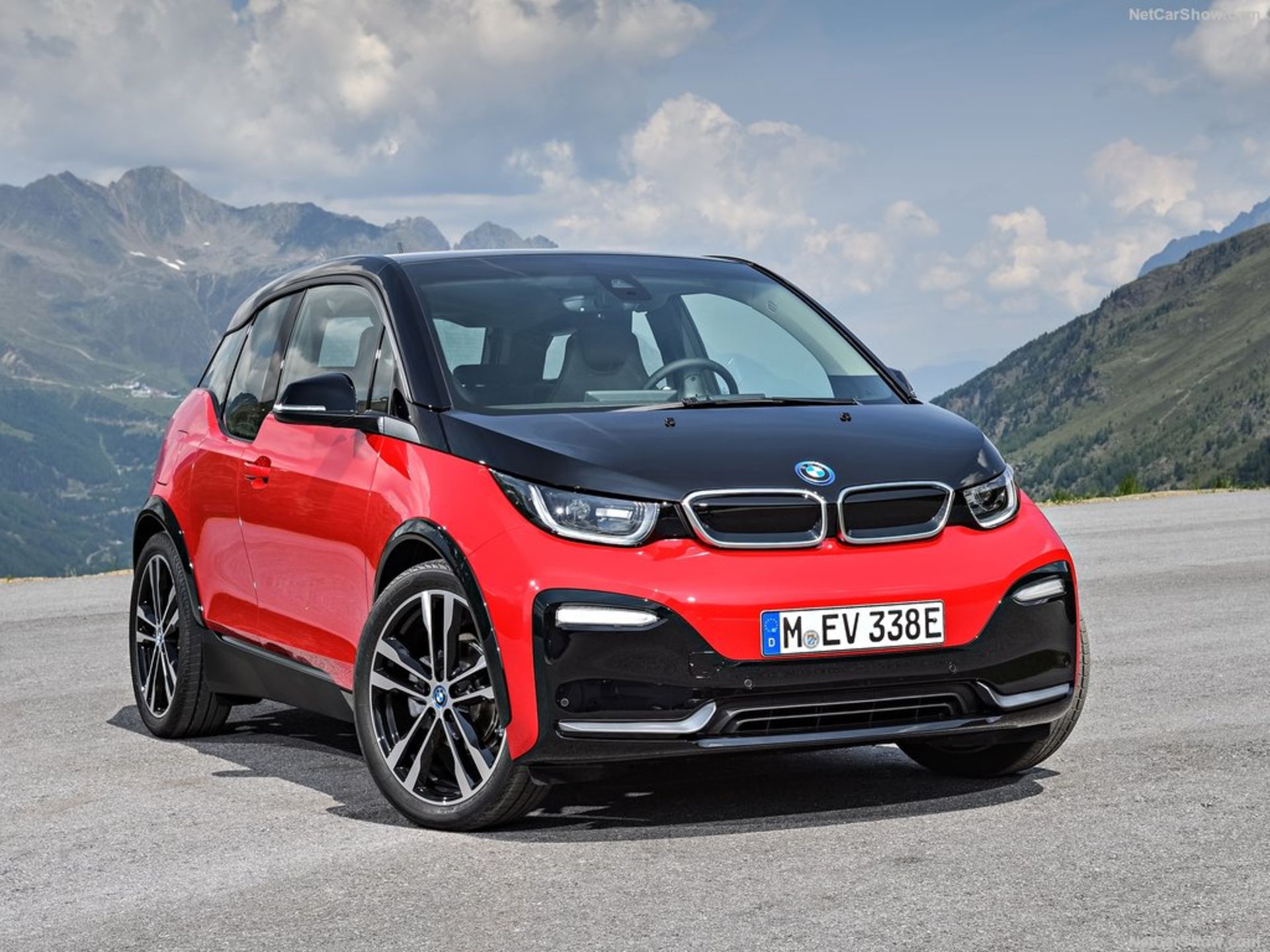 BMW-i3s-2018-1024-03