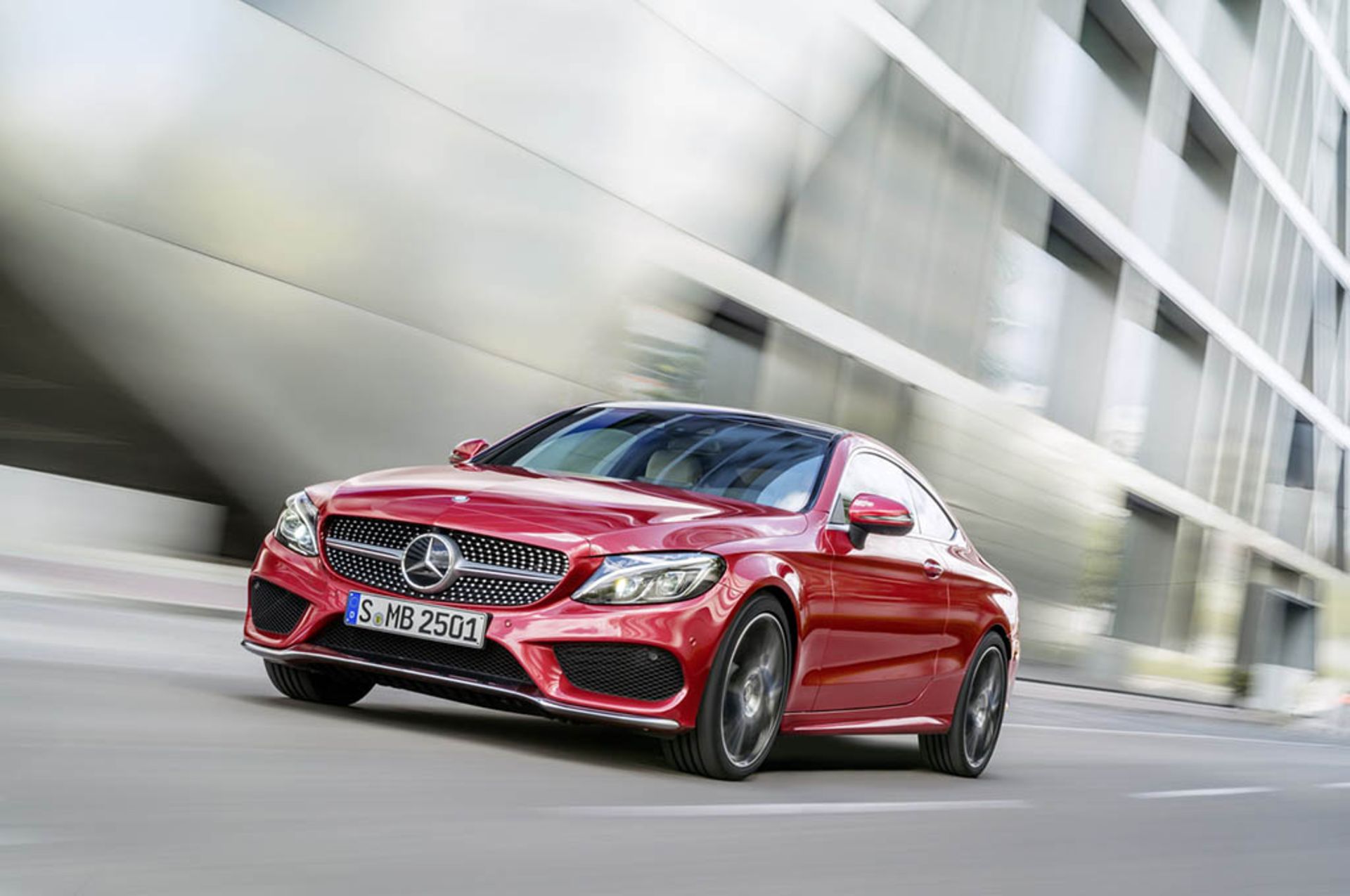 Mercedes-8G-Tronic-1
