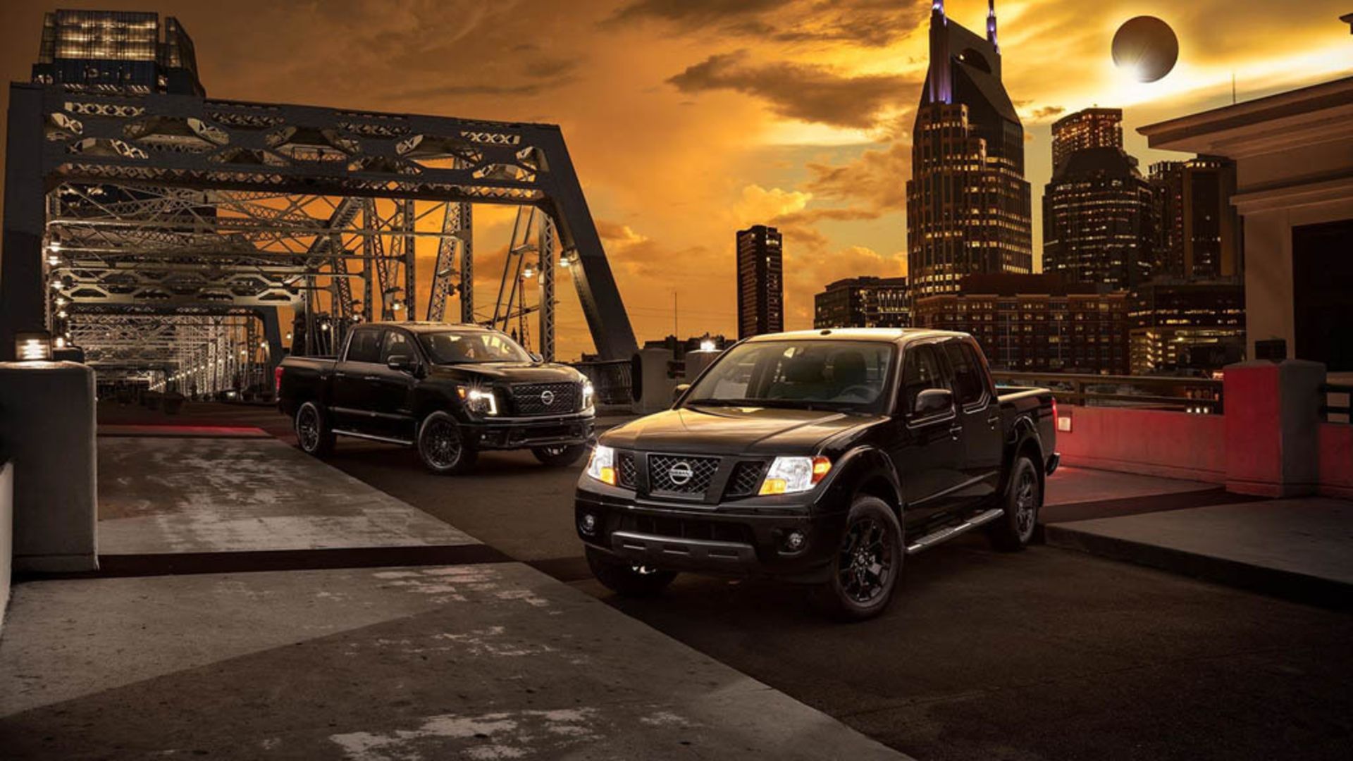 nissan-titan-and-frontier-midnight-edition01