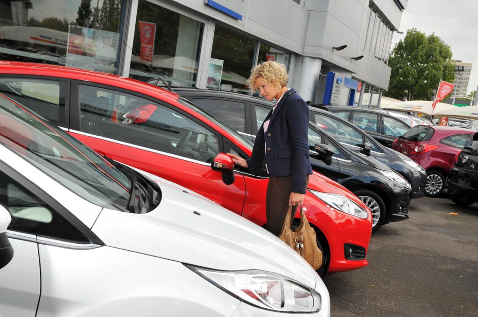 used-vehicle-prices-falling-4