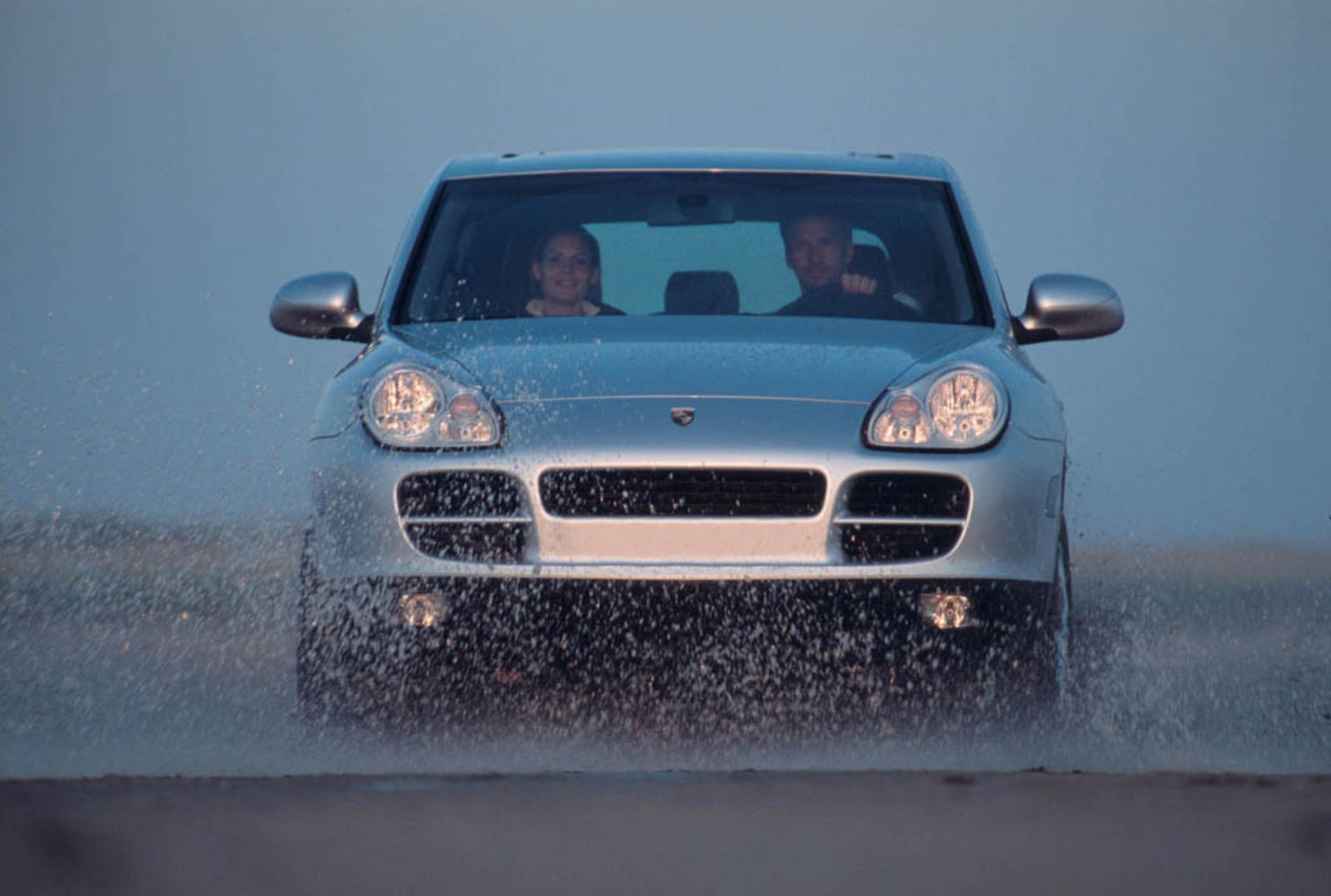 2003-porsche-cayenne-03