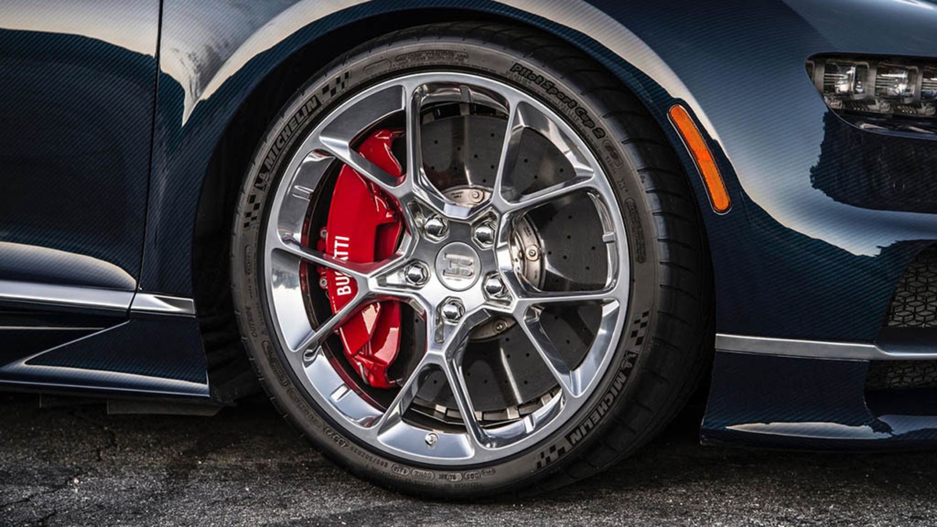 2016-bugatti-chiron