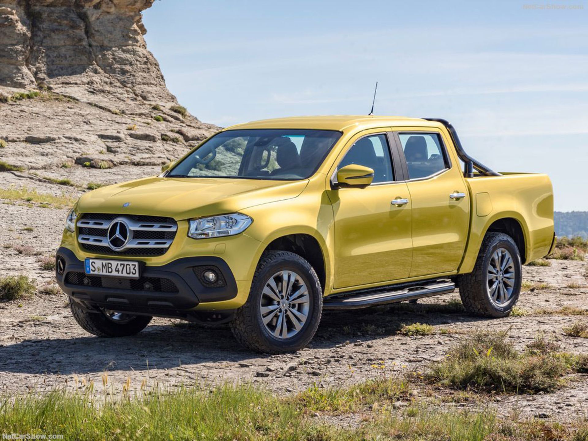 Mercedes-Benz-X-Class-2018
