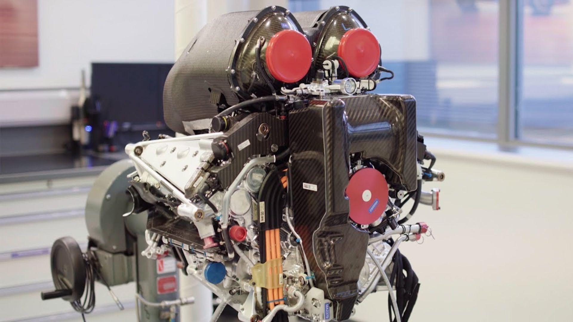 Mercedes F1 Engine 01