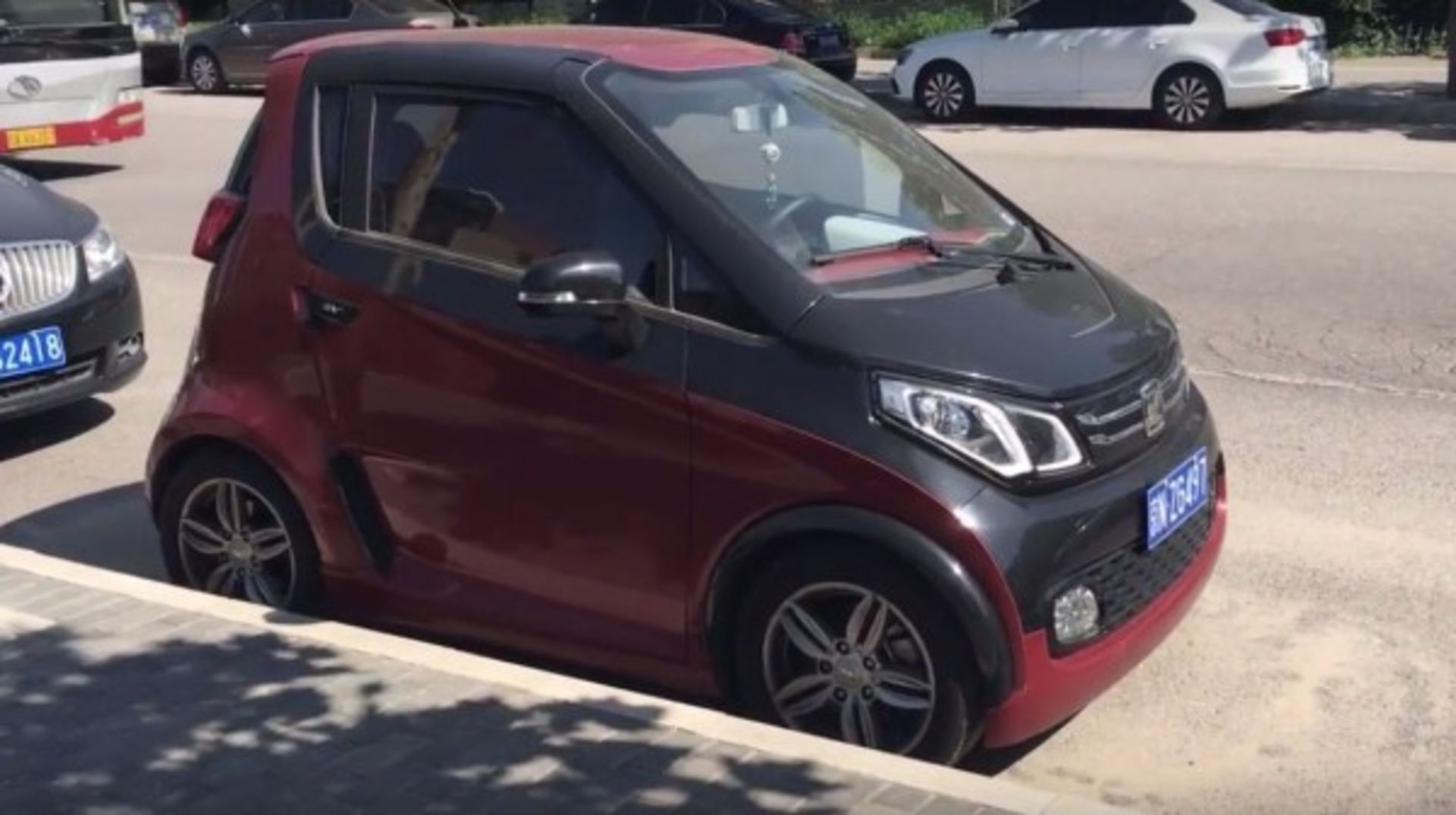 Zotye E200