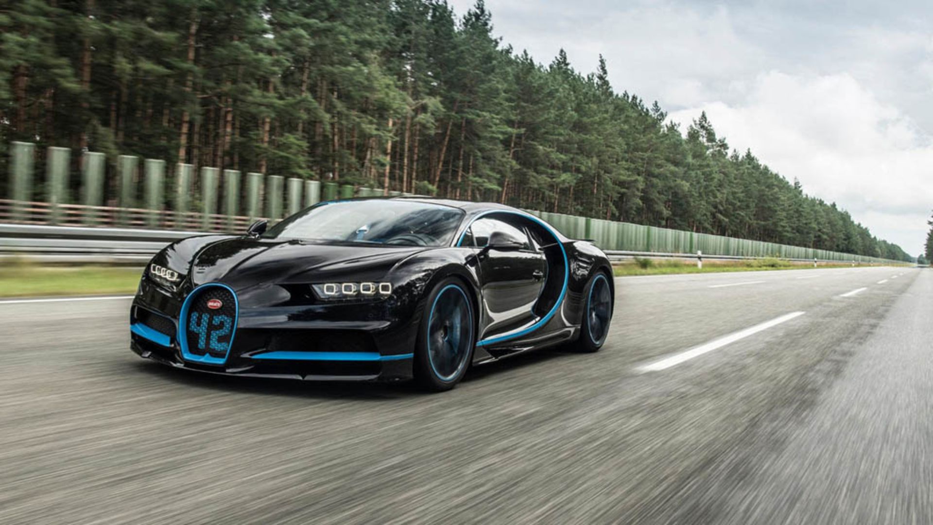 juan-pablo-montoya-and-the-bugatti-chiron