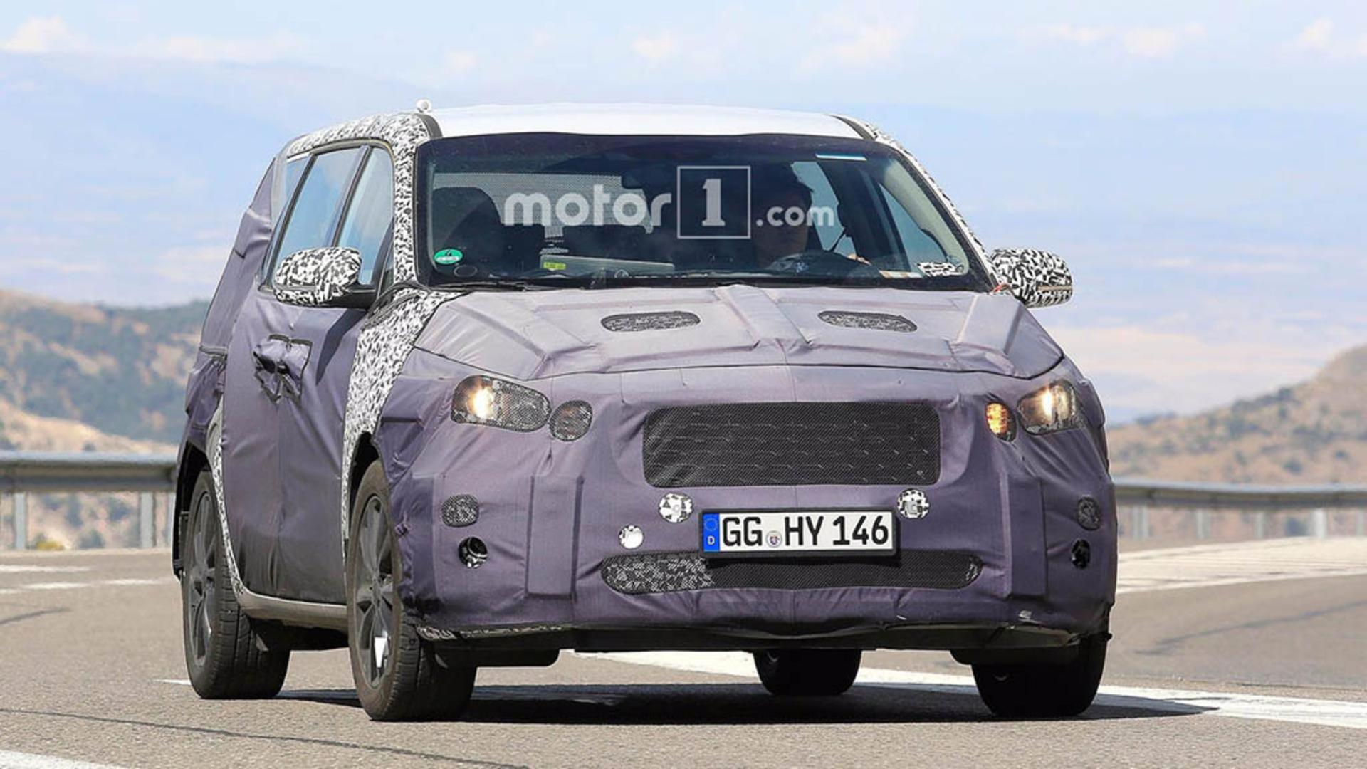 kia-sedona-refresh-spy-1