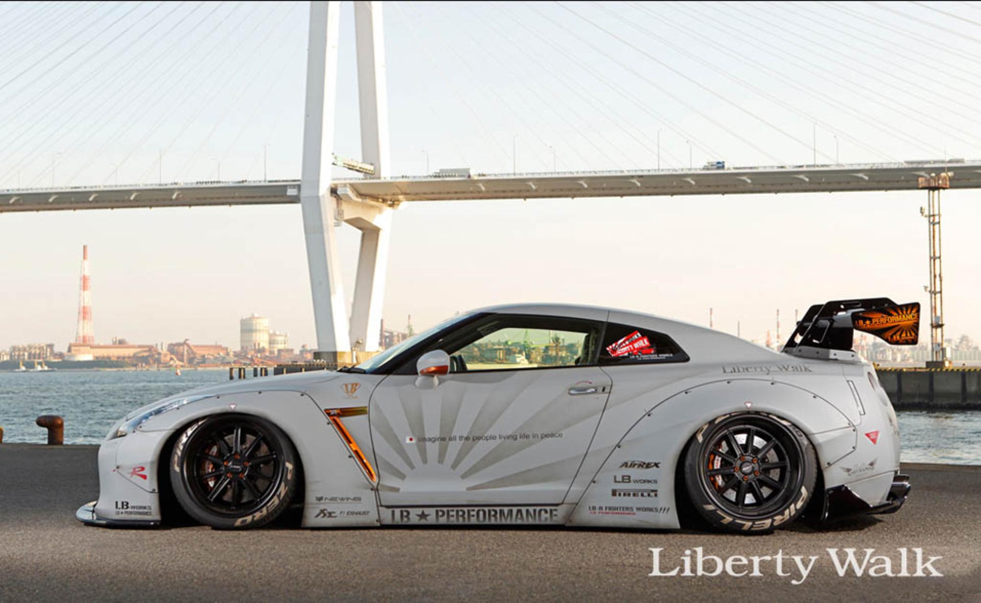 liberty-walk-nissan-gt-r-tuning-2