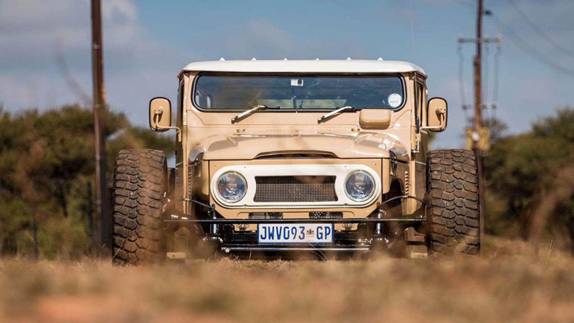 toyota-fj40-land-cruiser-hot-rod 5