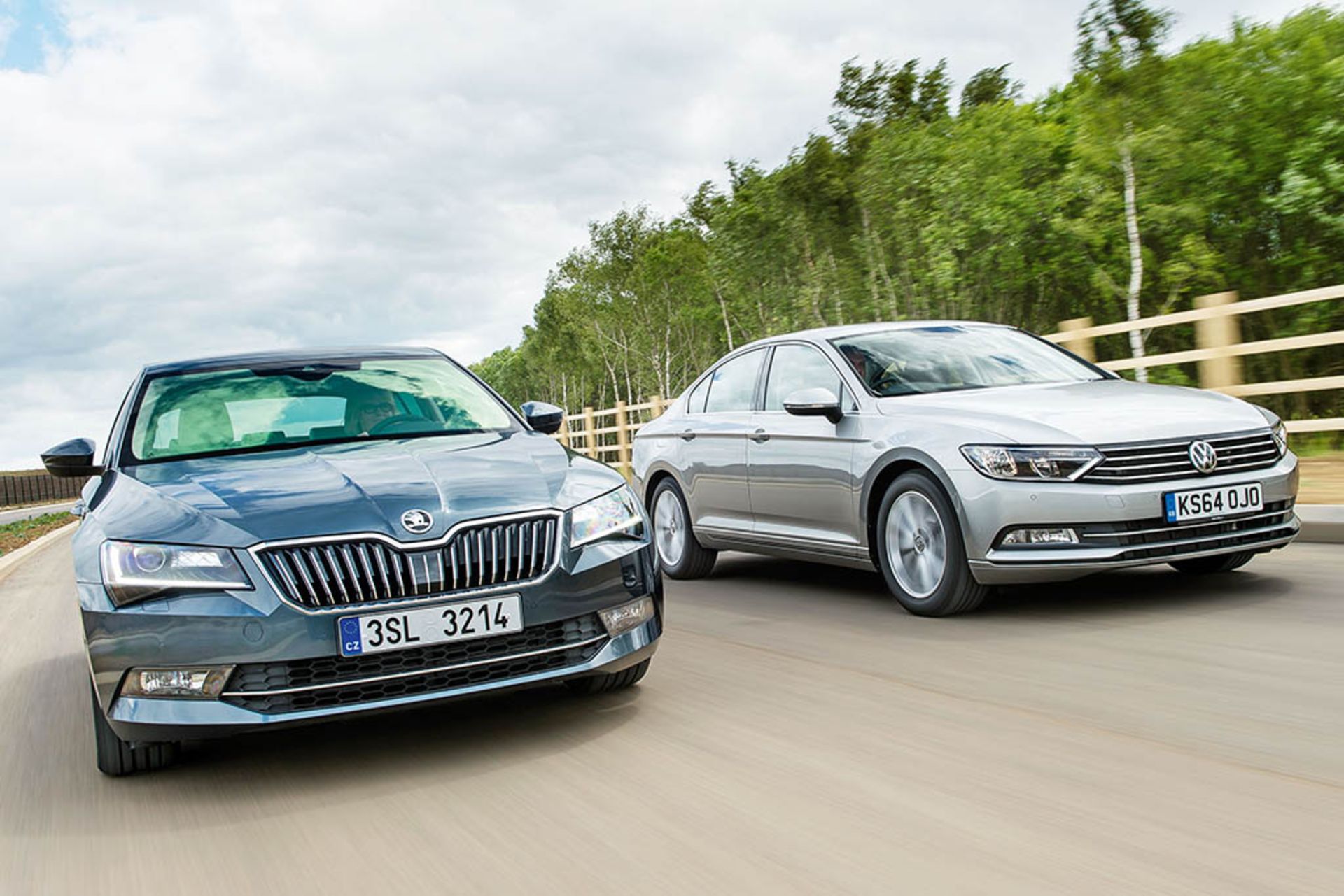 Skoda Superb vs VW Passat