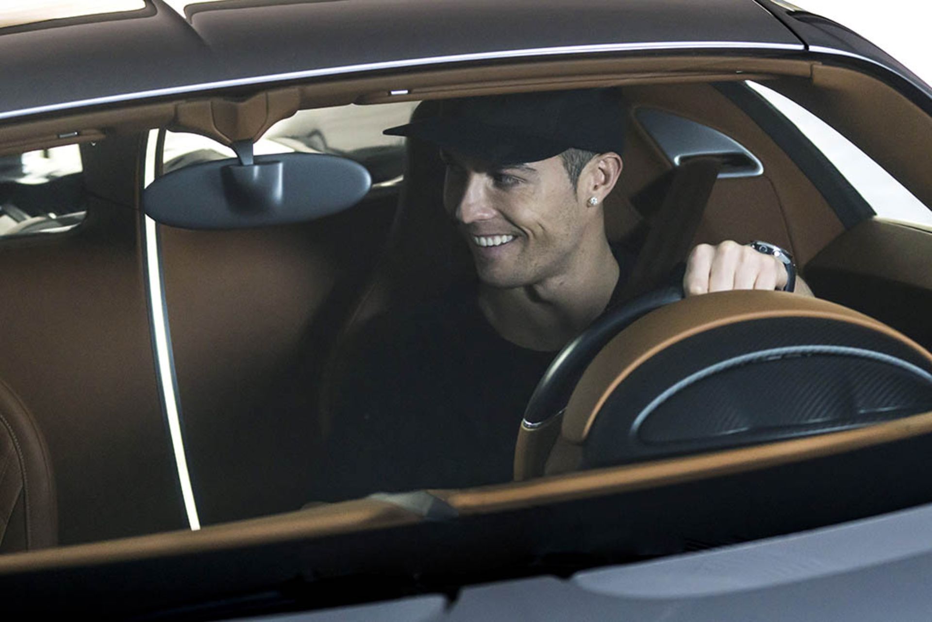 cristiano-ronaldo-bugatti-chiron 1