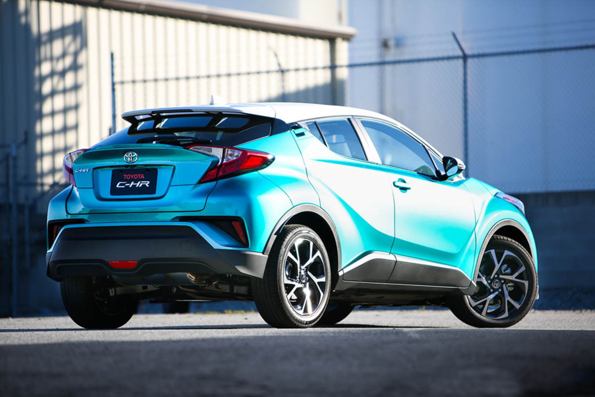 2018-toyota-c-hr-3