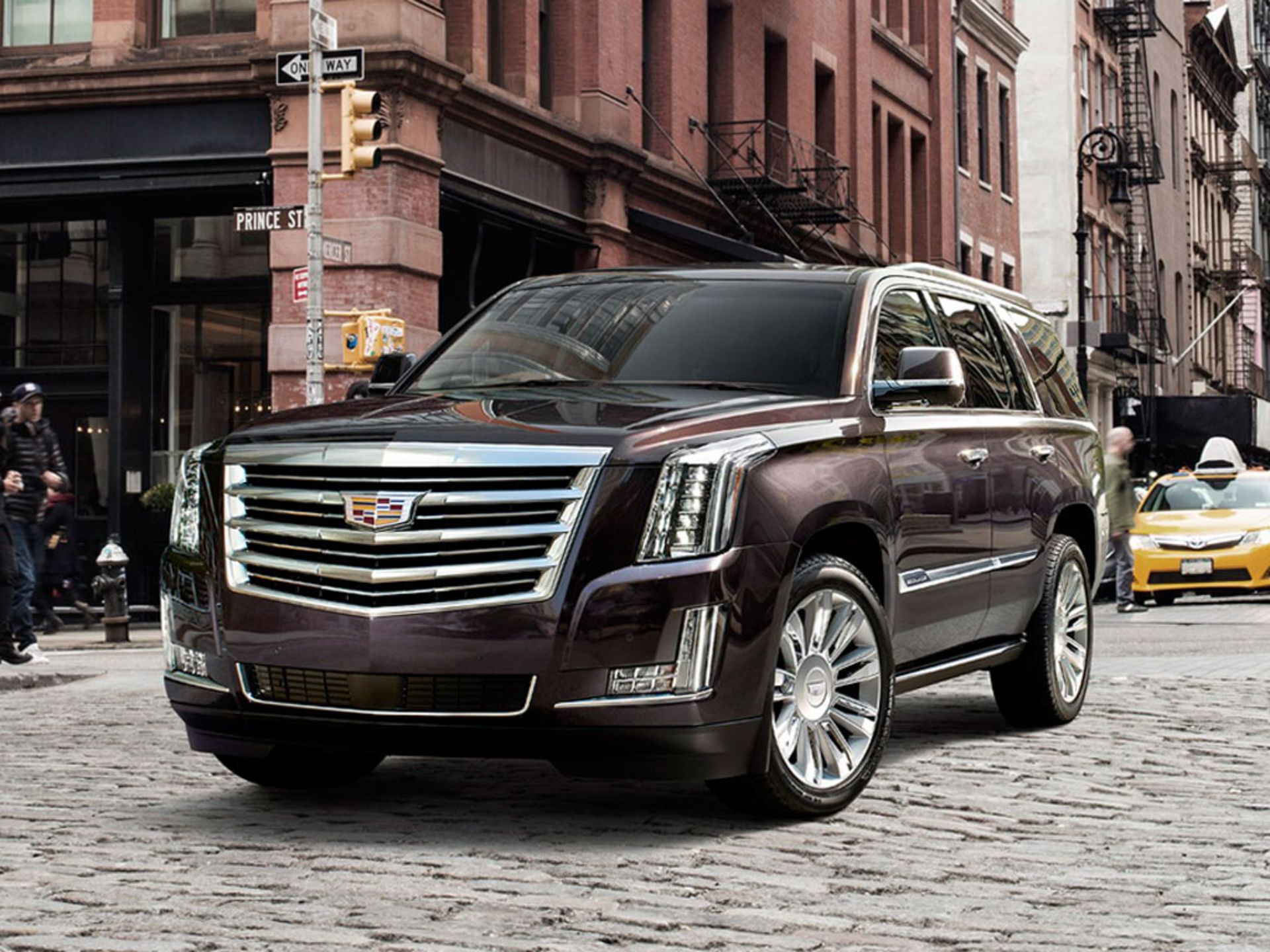 Cadillac-Escalade-1